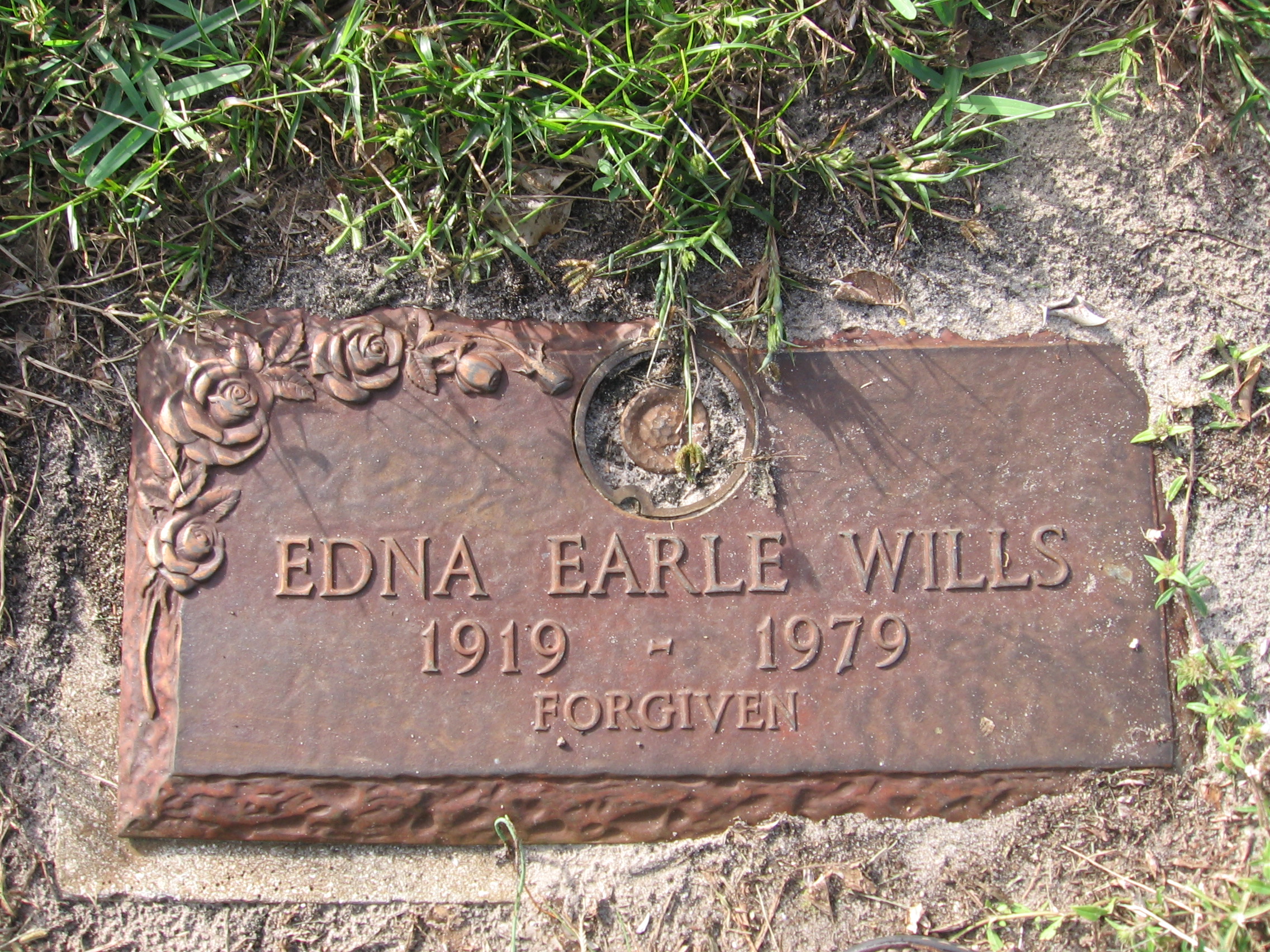 Edna Earle Wills