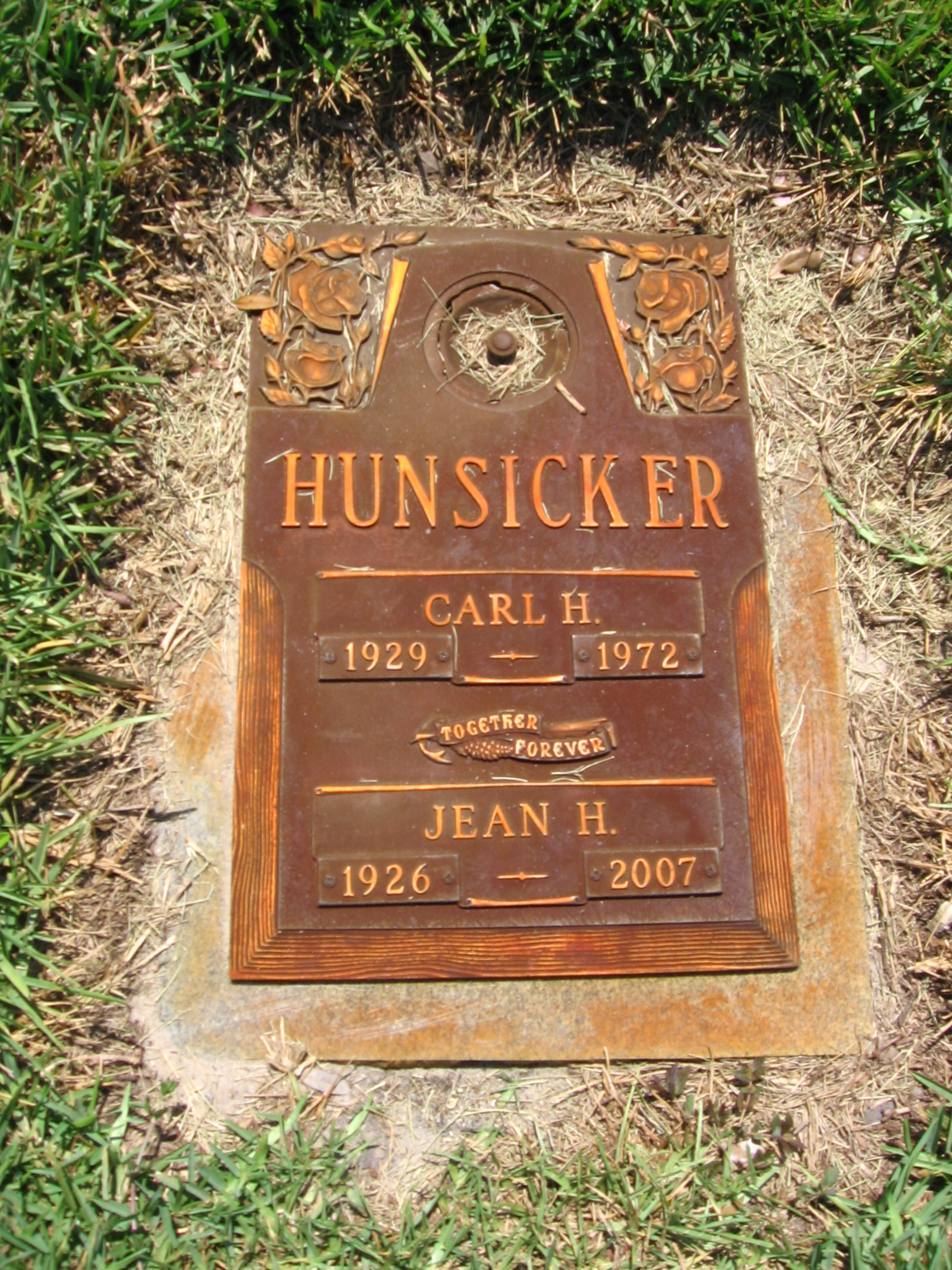 Jean H Hunsicker