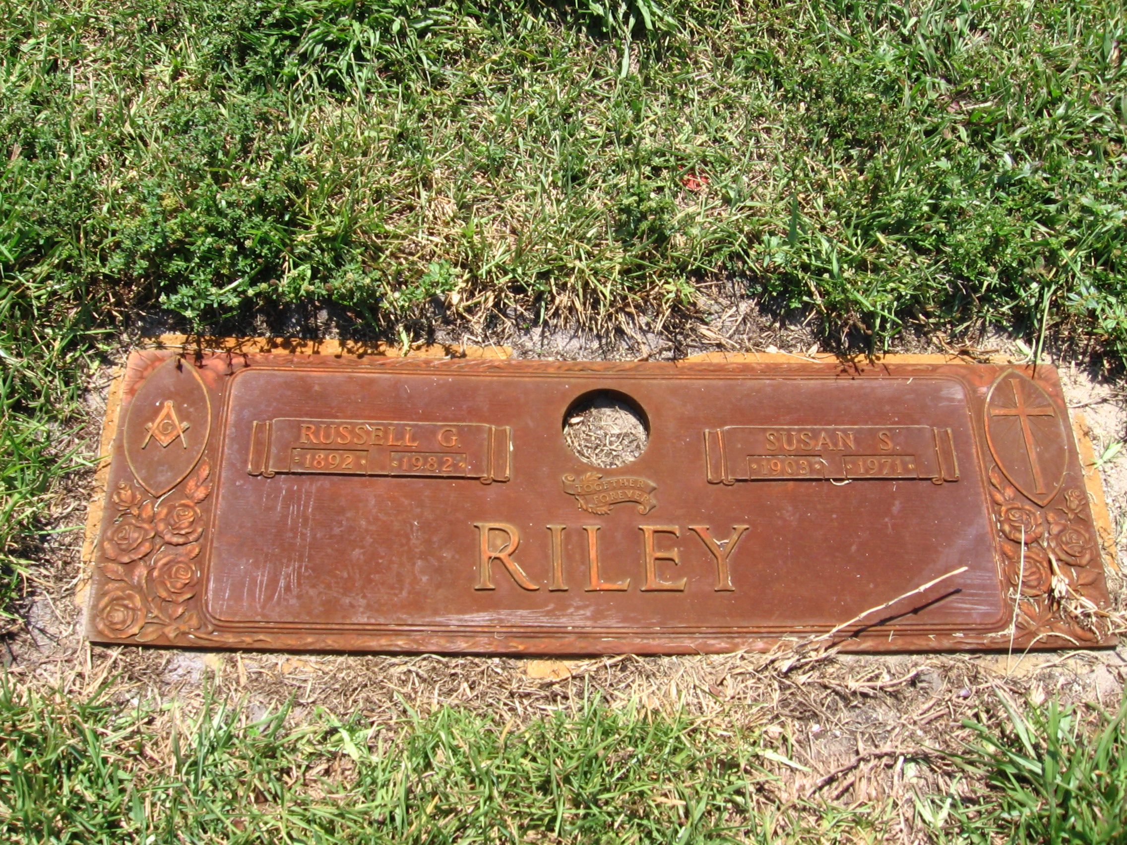 Russell G Riley