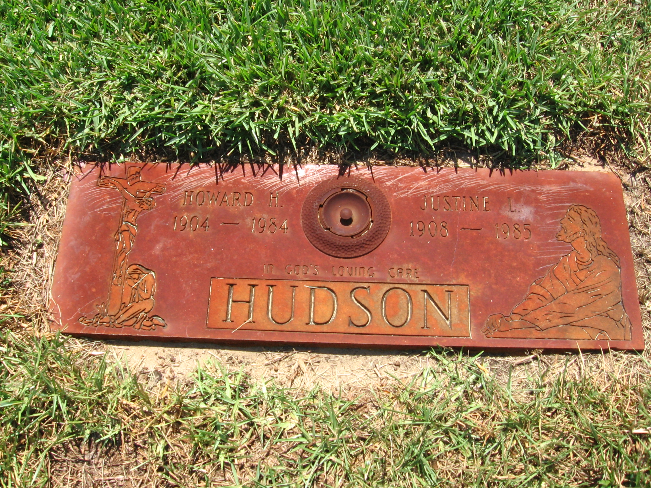 Howard H Hudson