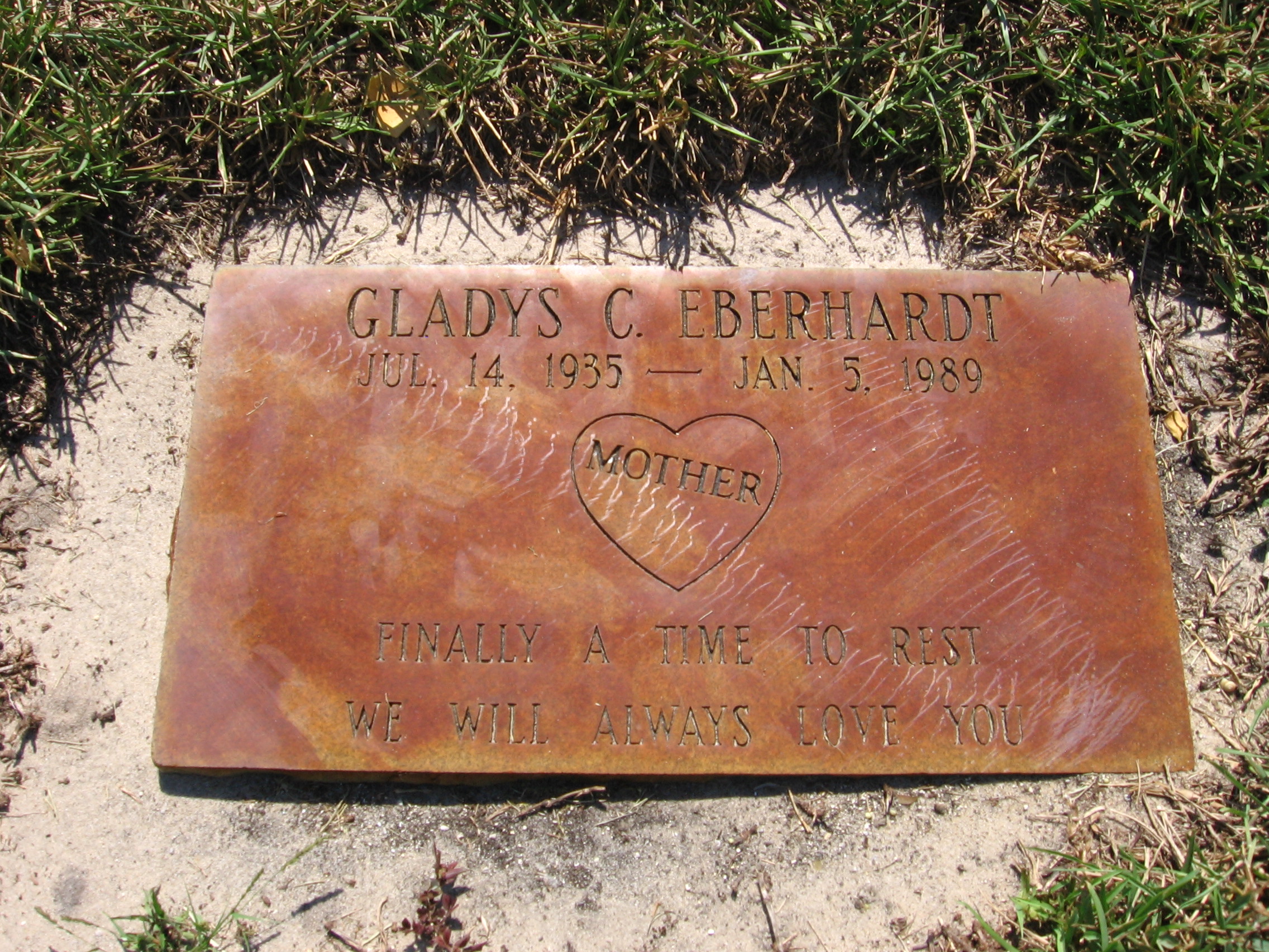 Gladys C Eberhardt