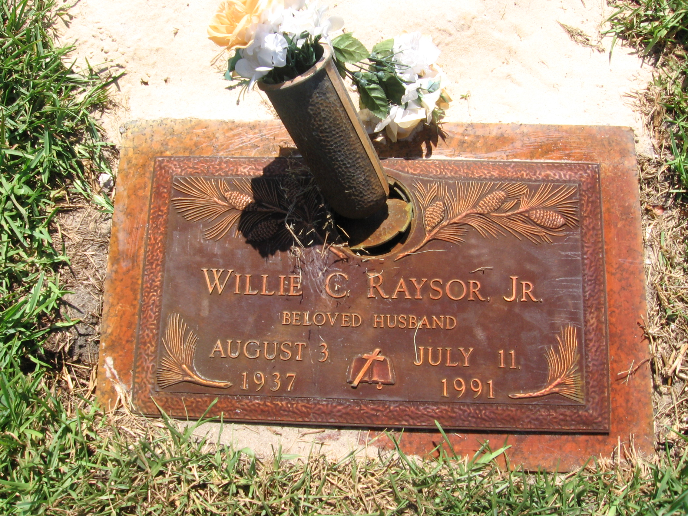 Williw C Raysor, Jr