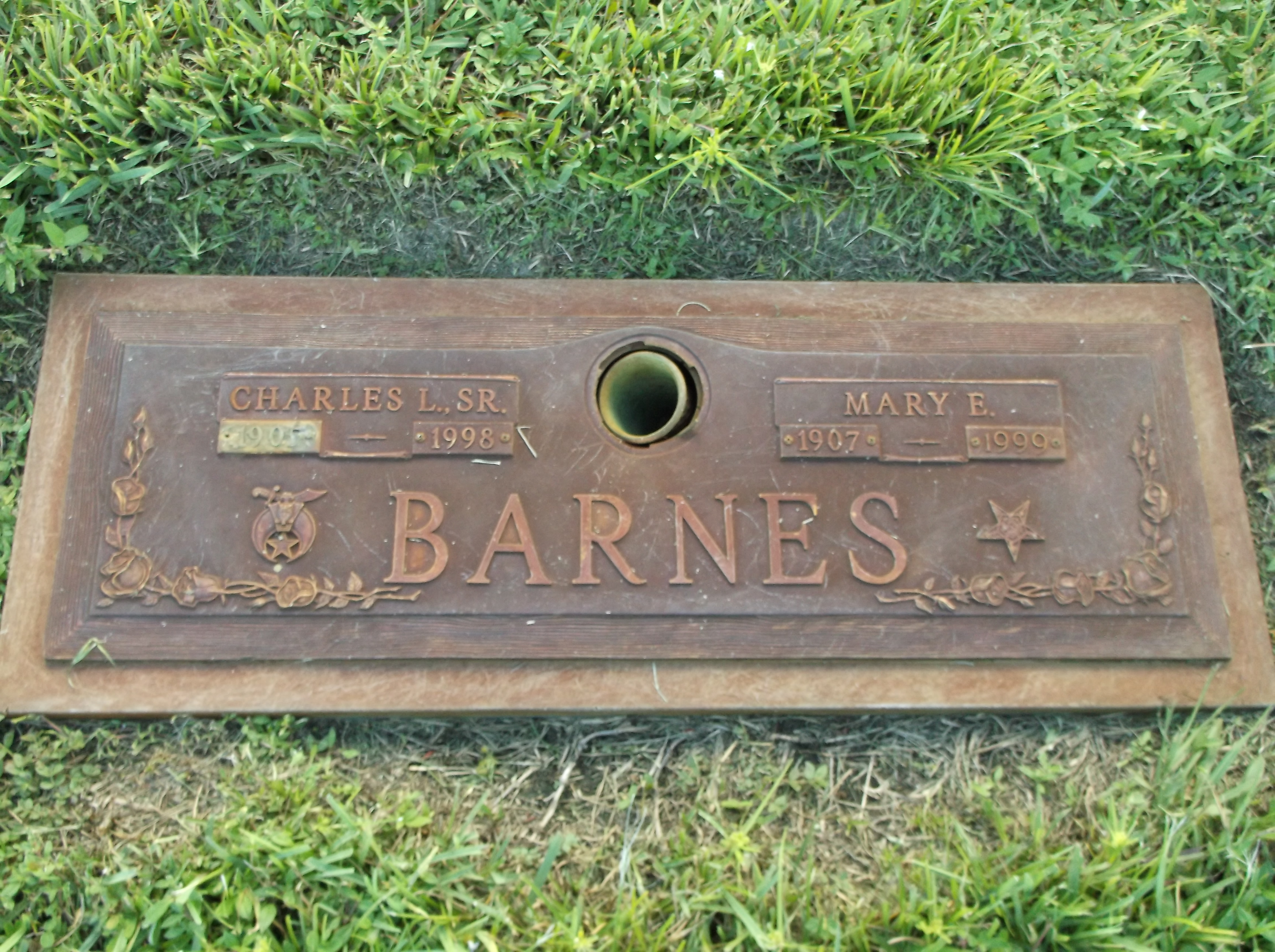 Charles L Barnes, Sr