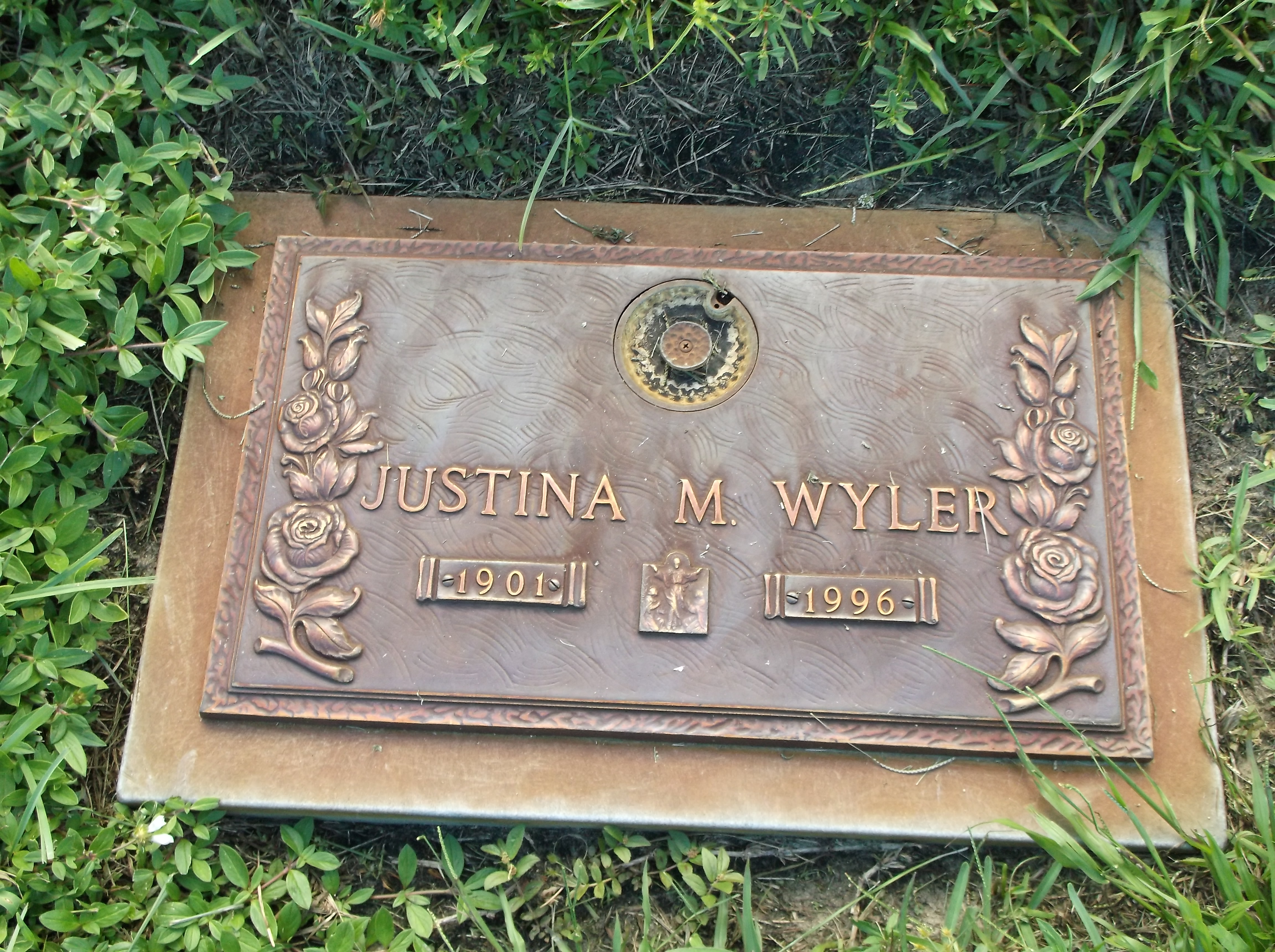 Justina M Wyler
