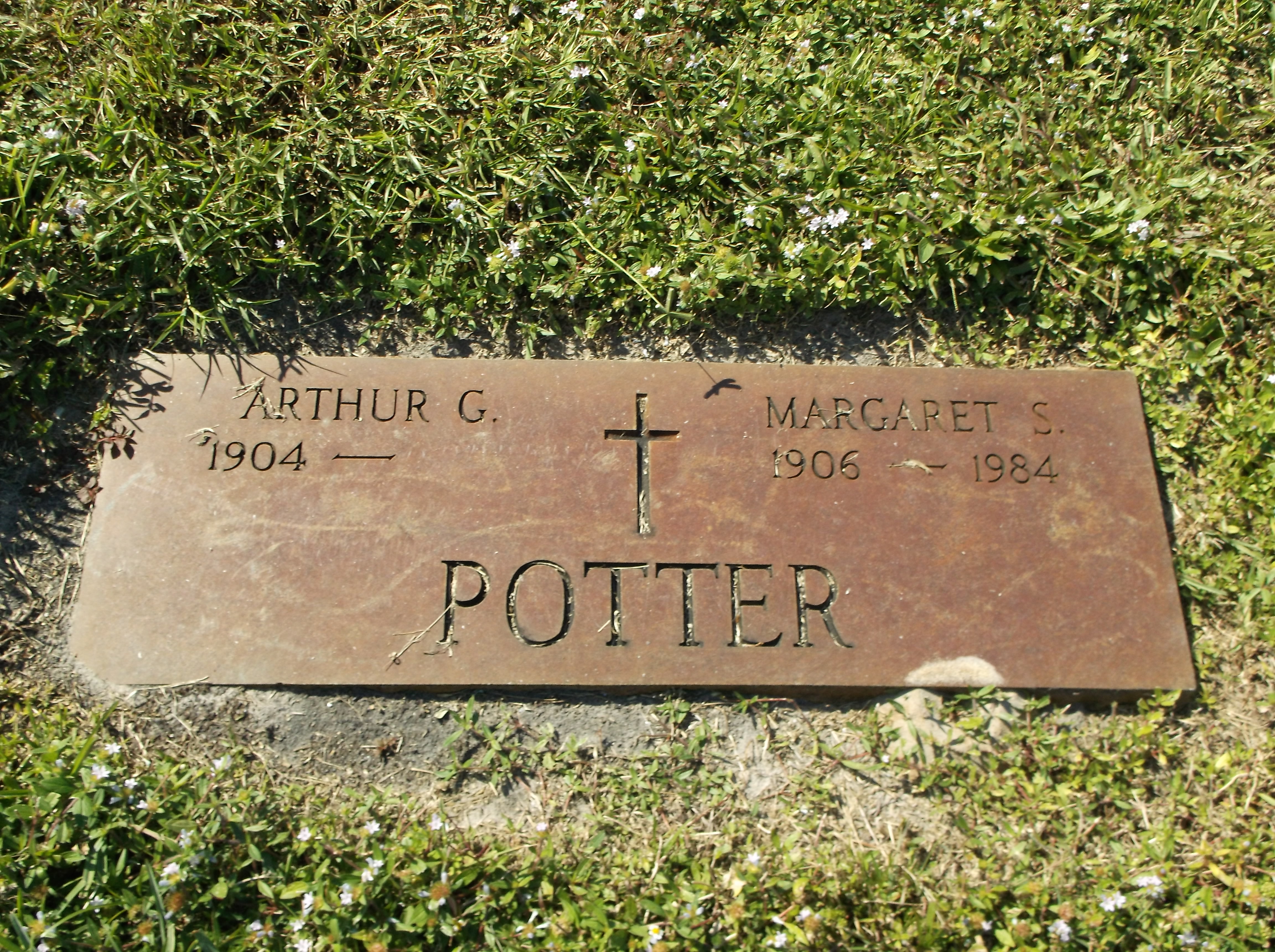 Arthur G Potter