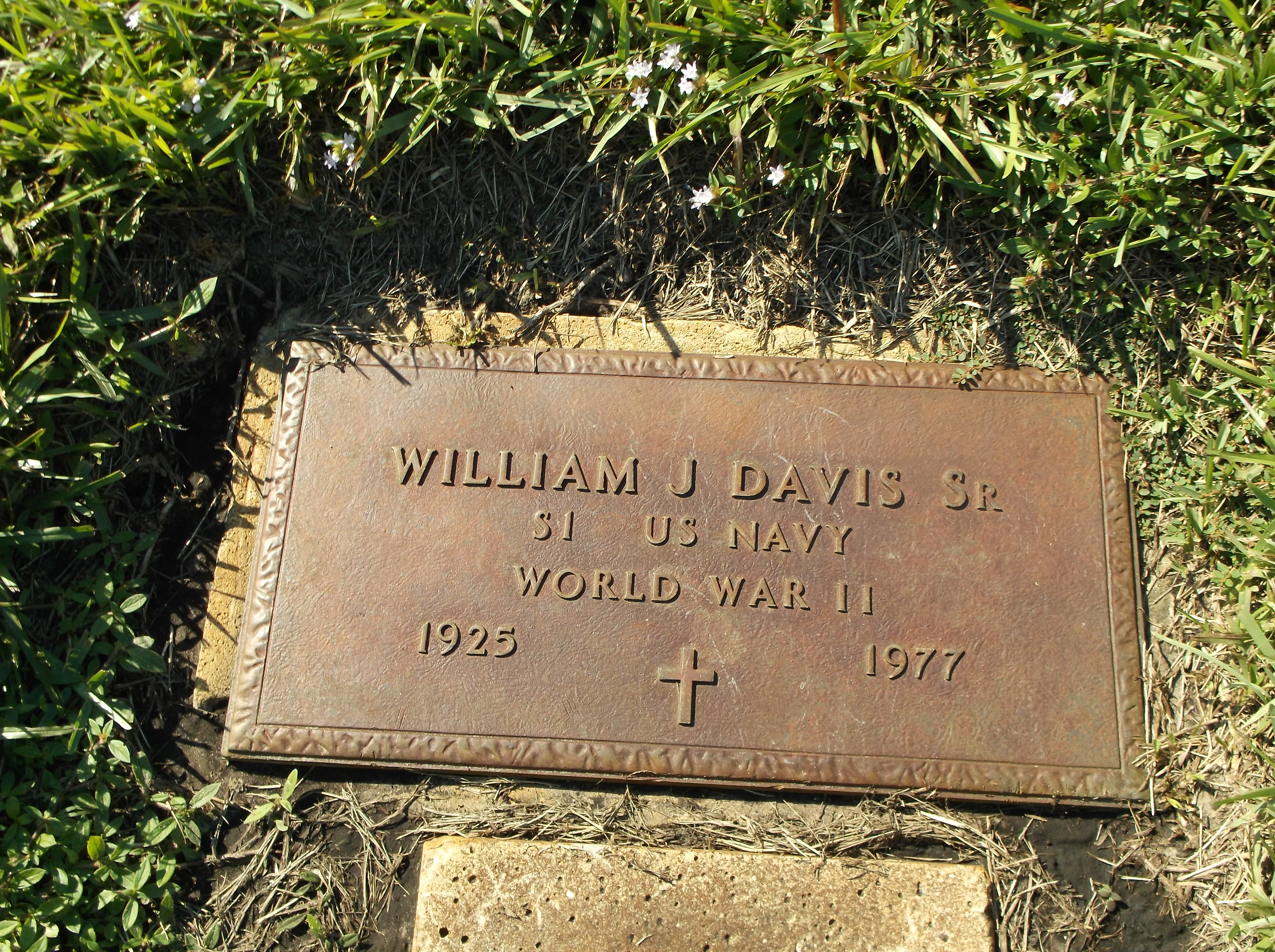 William J Davis, Sr