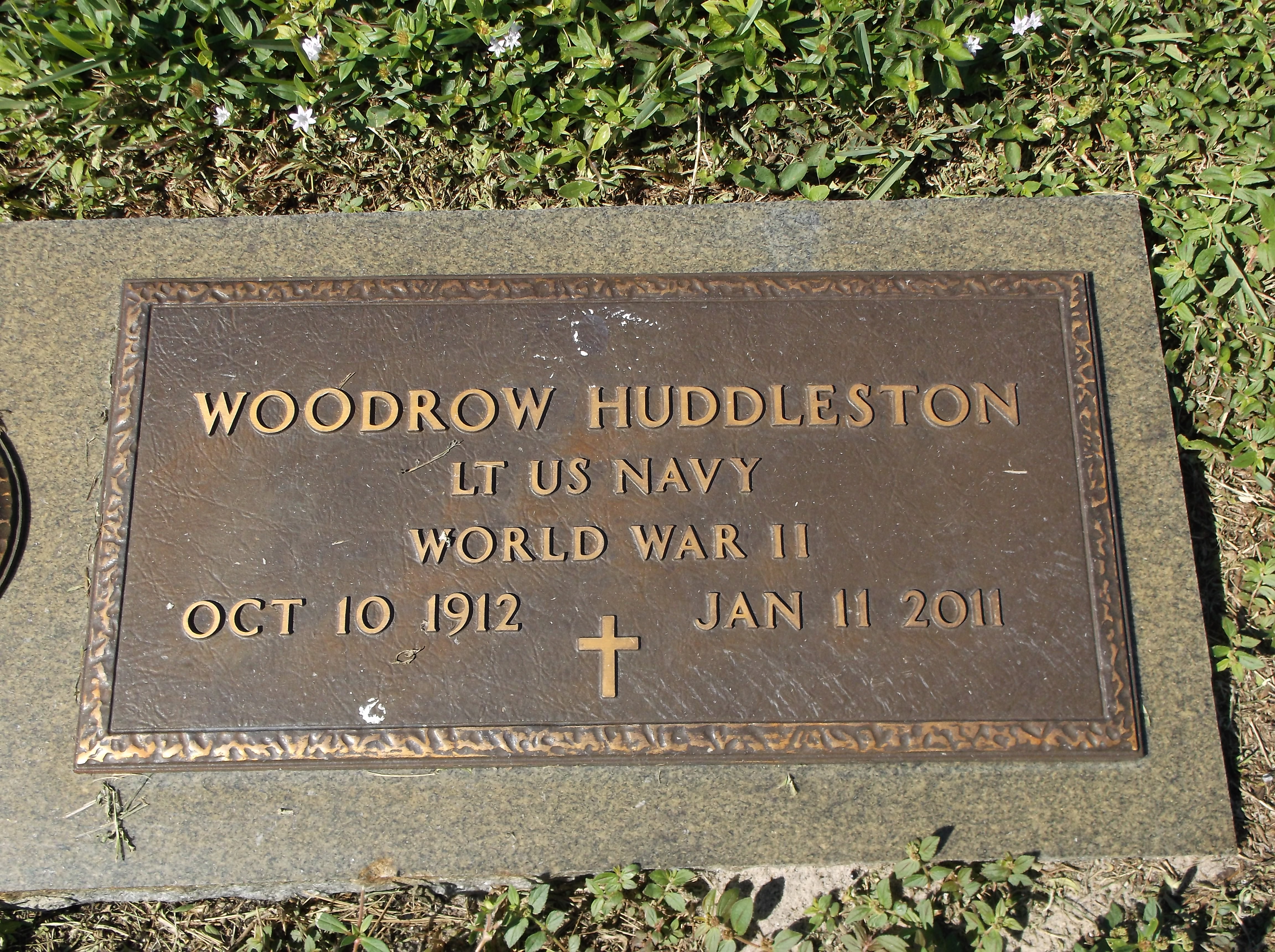 Woodrow Huddleston