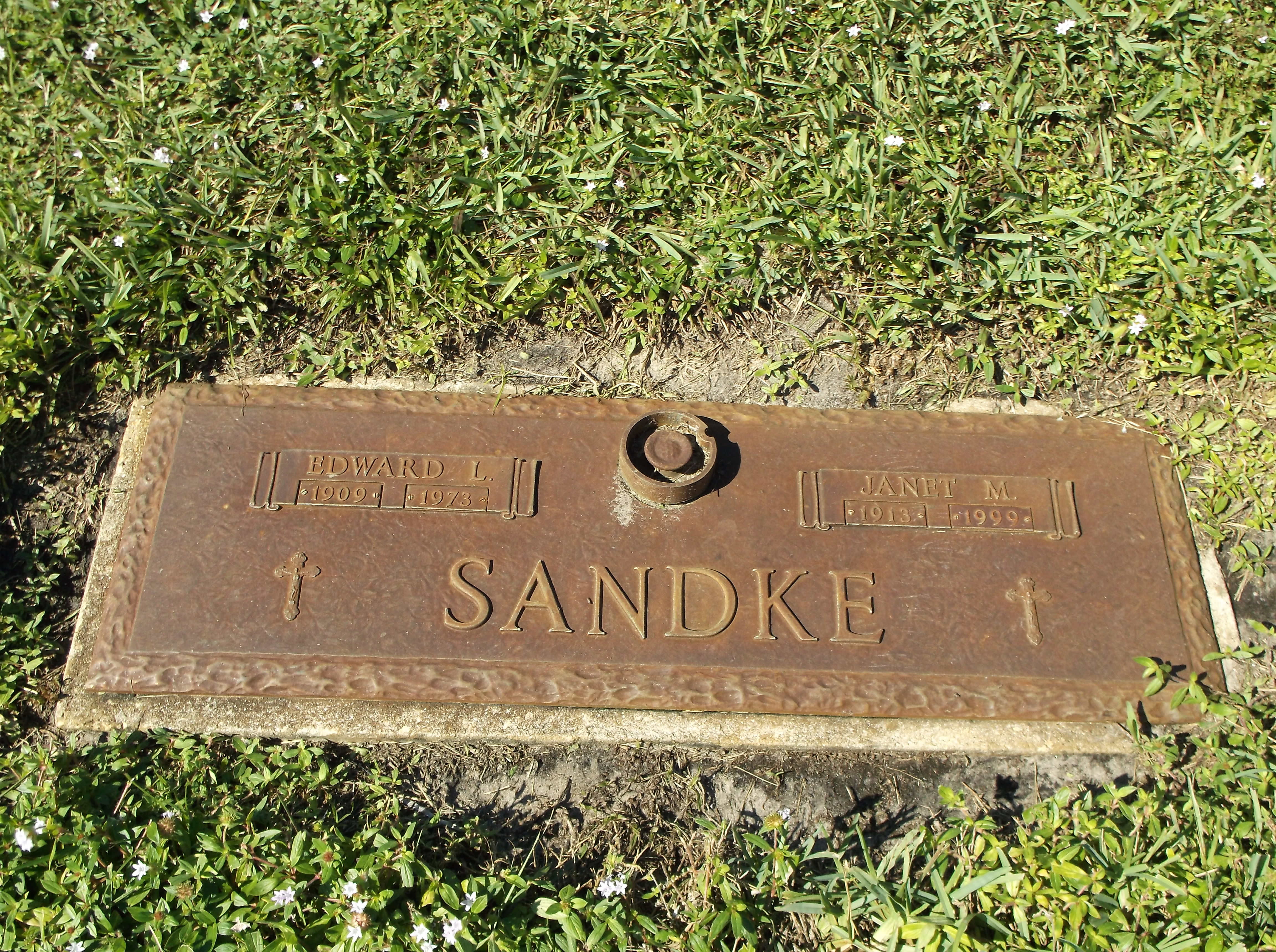 Edward L Sandke