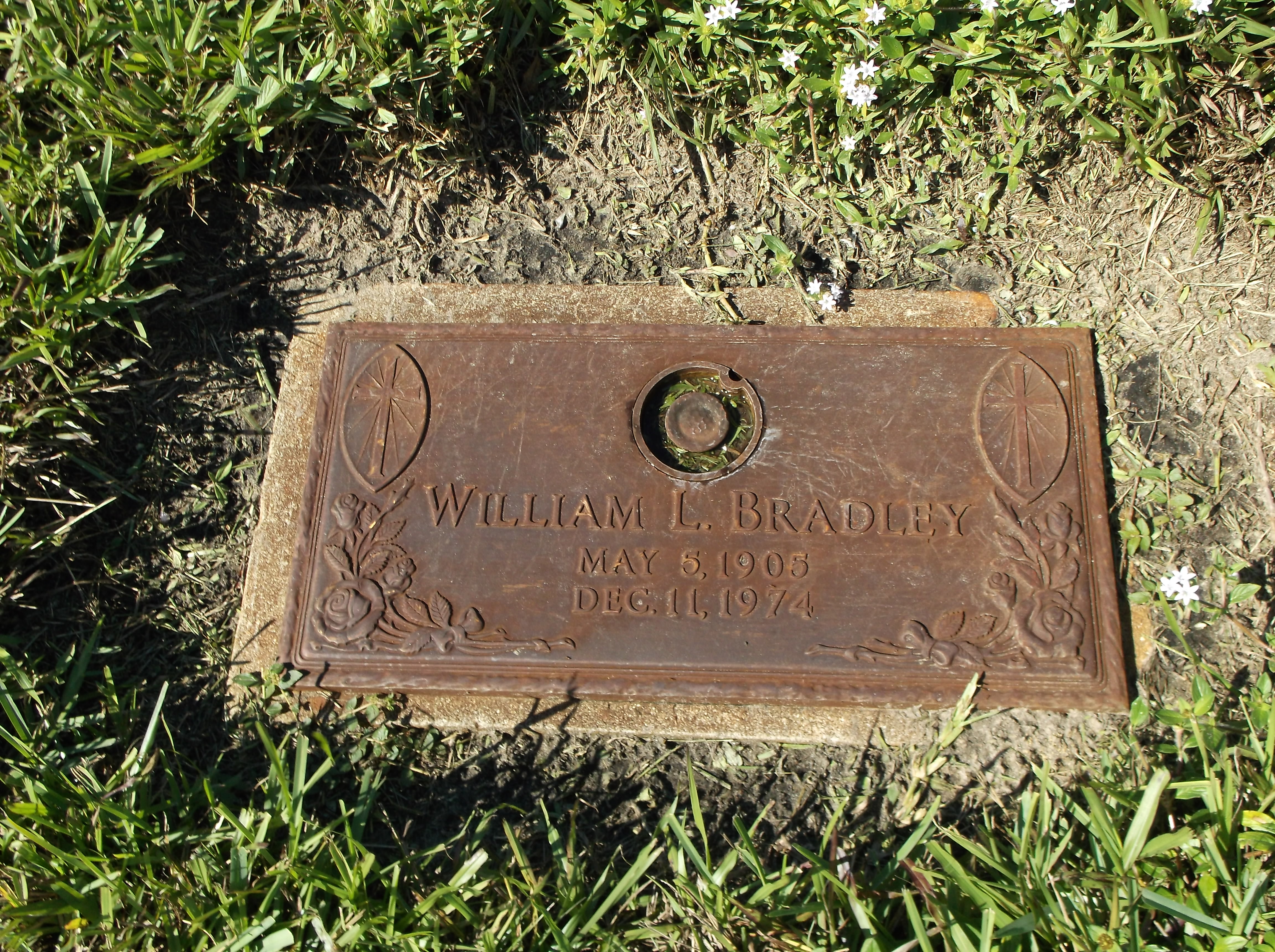 William L Bradley