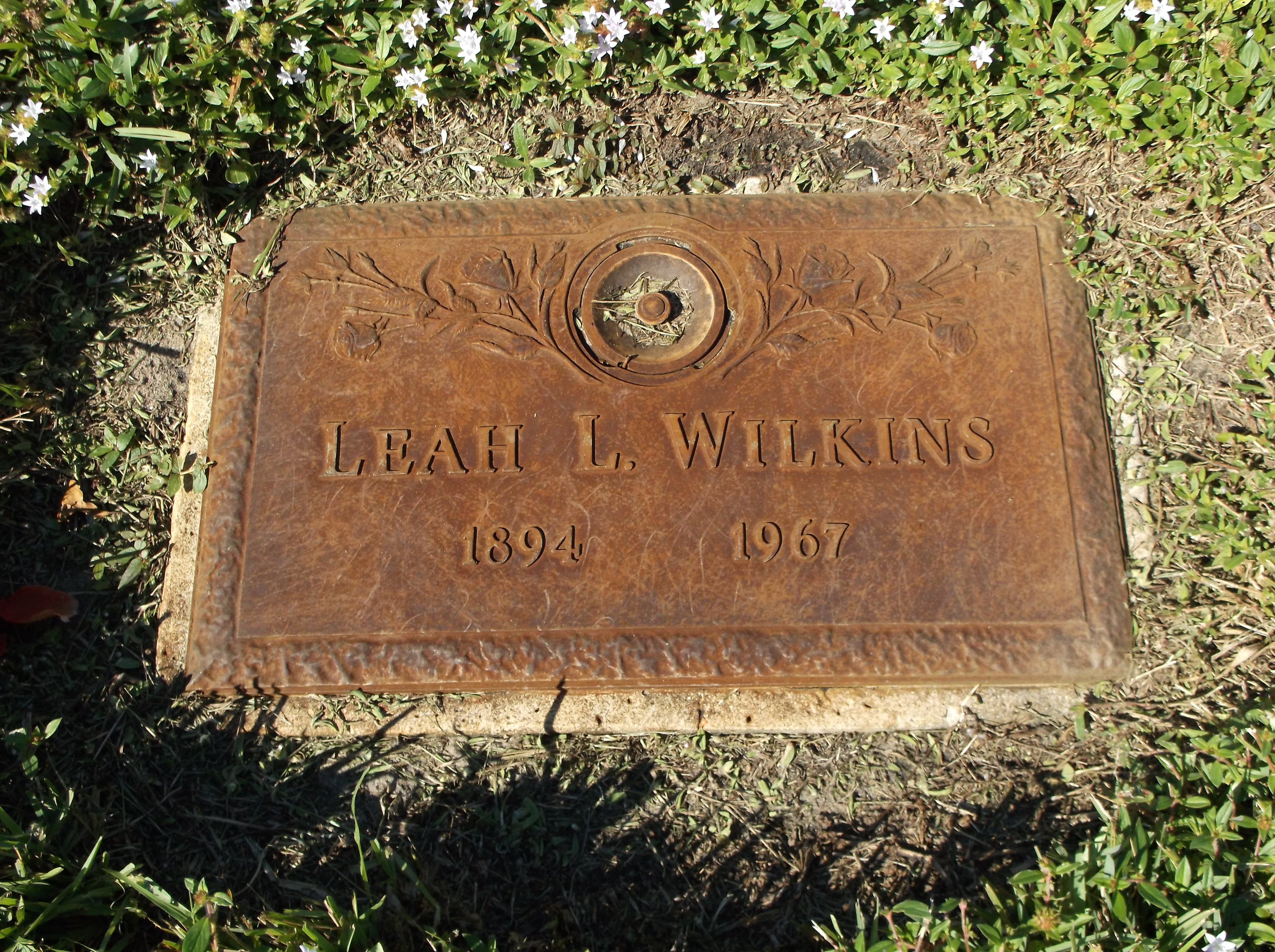 Leah L Wilkins