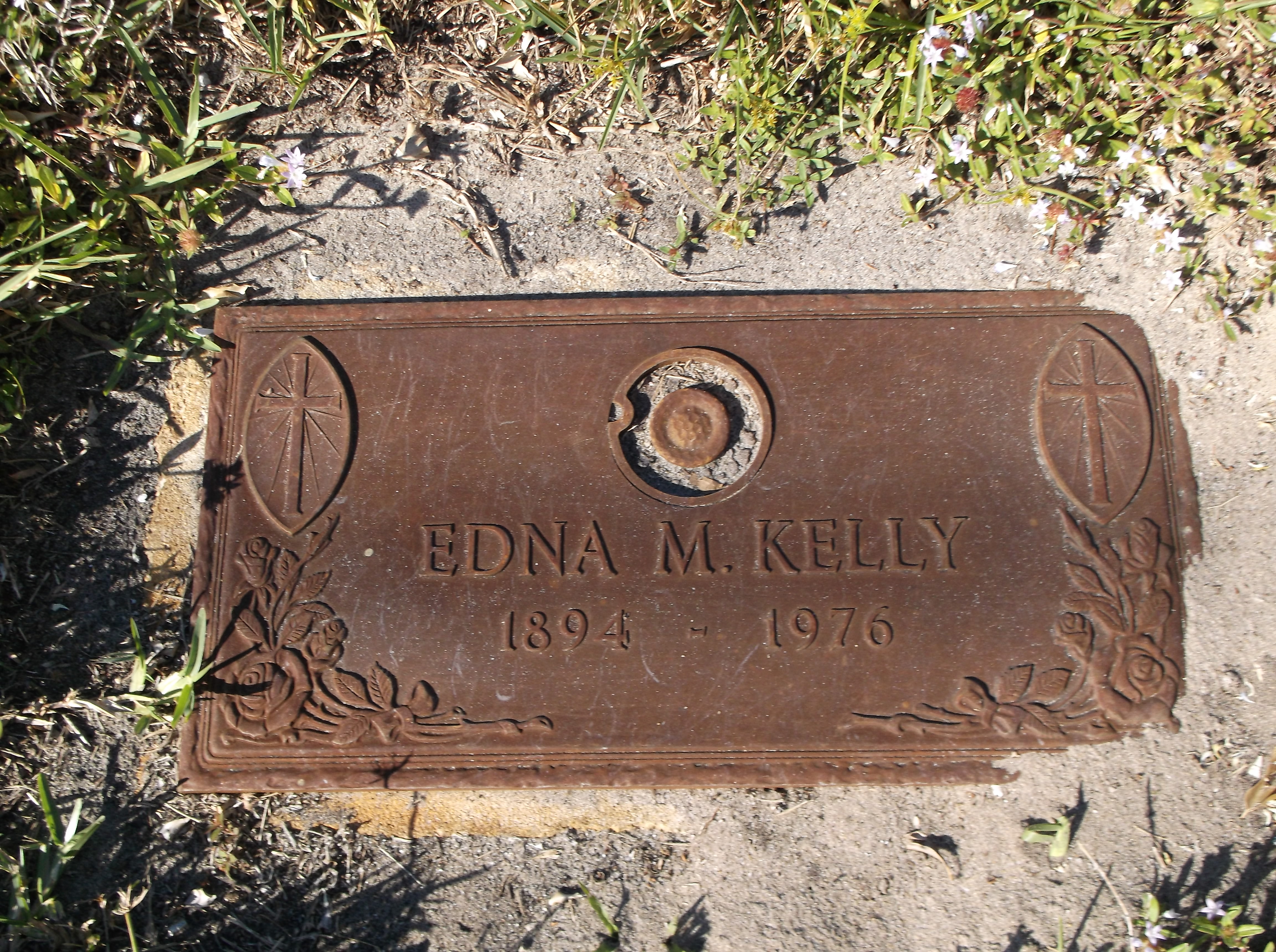 Edna M Kelly