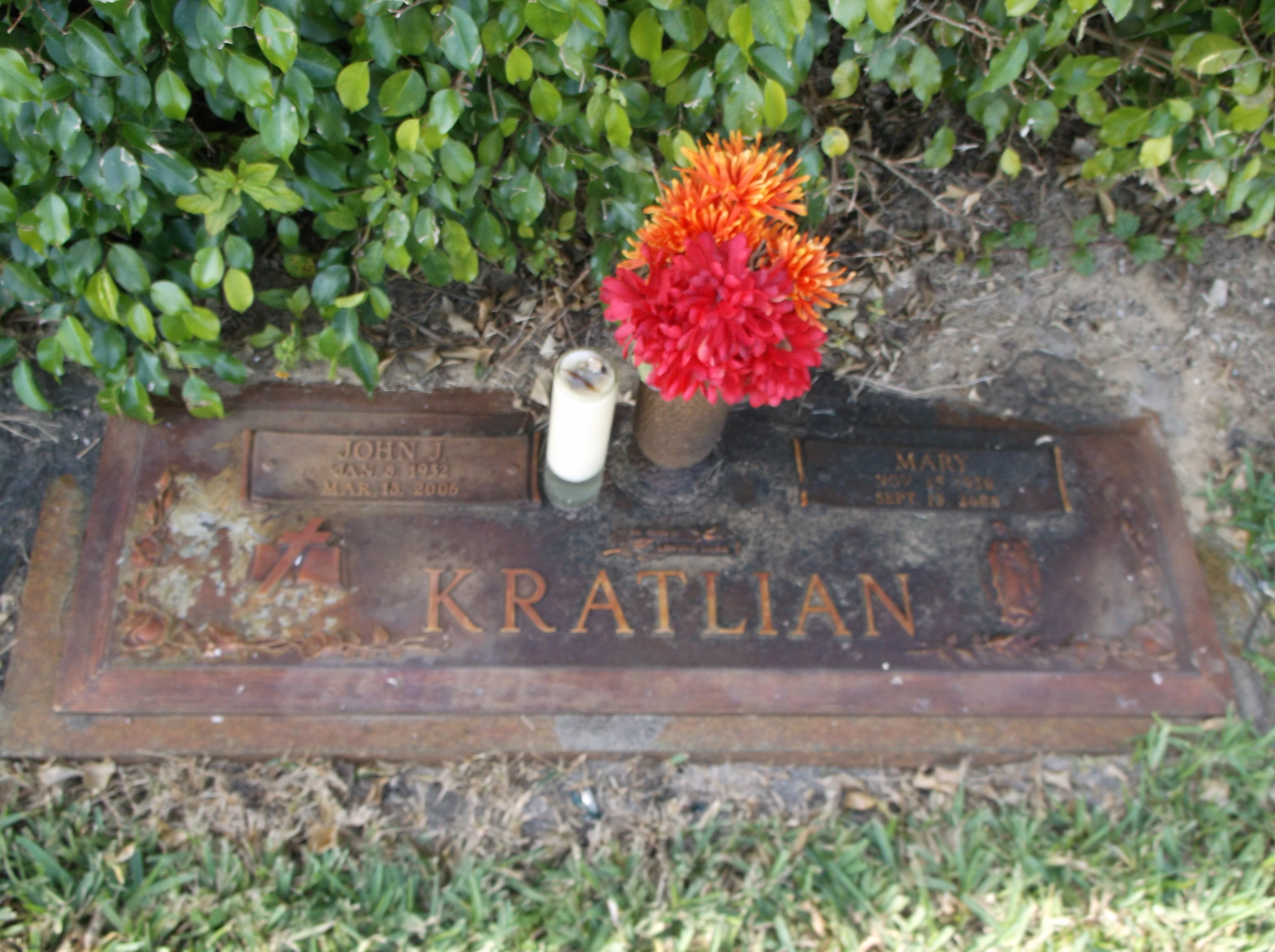 John J Kratlian