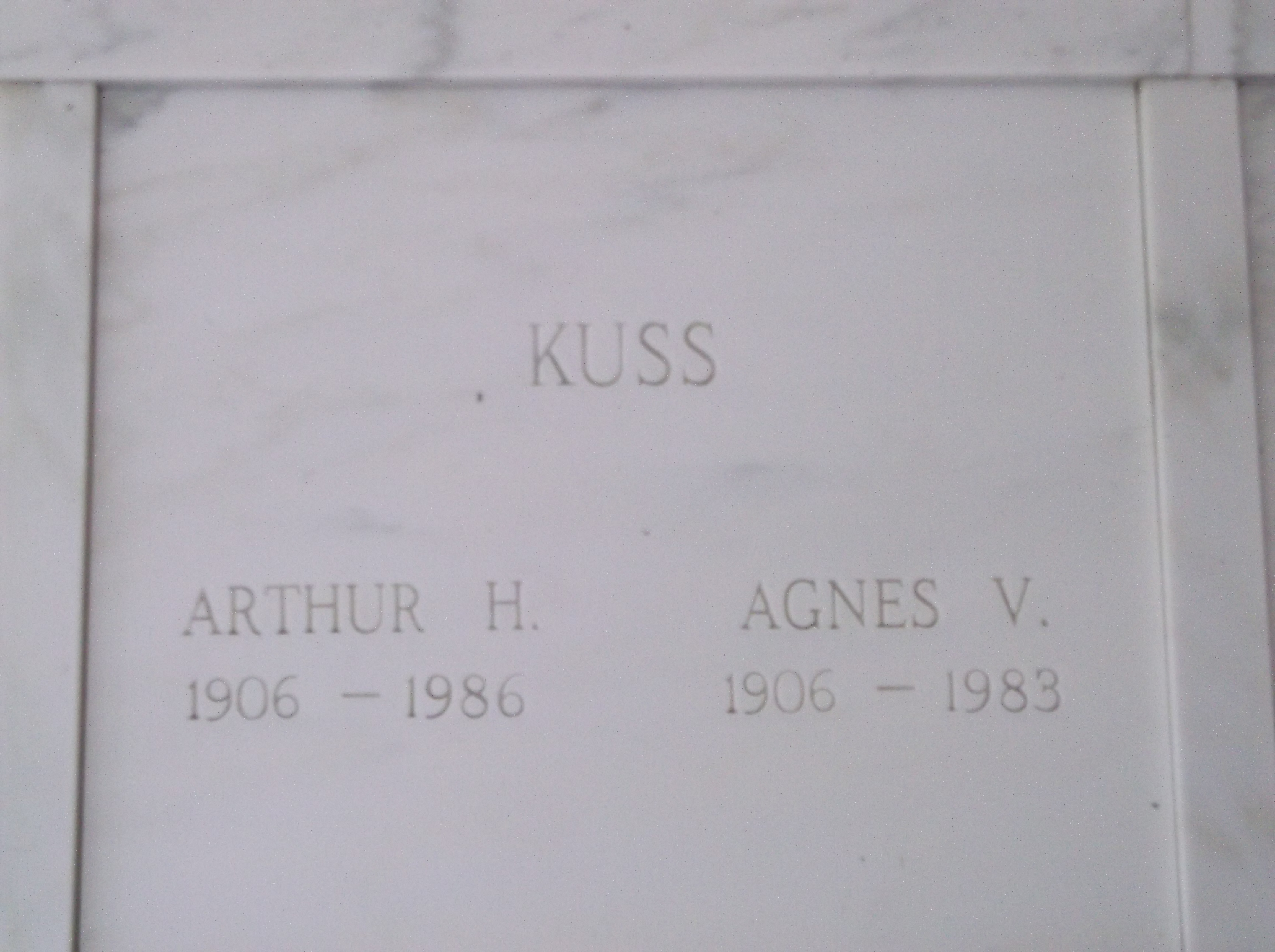 Arthur H Kuss