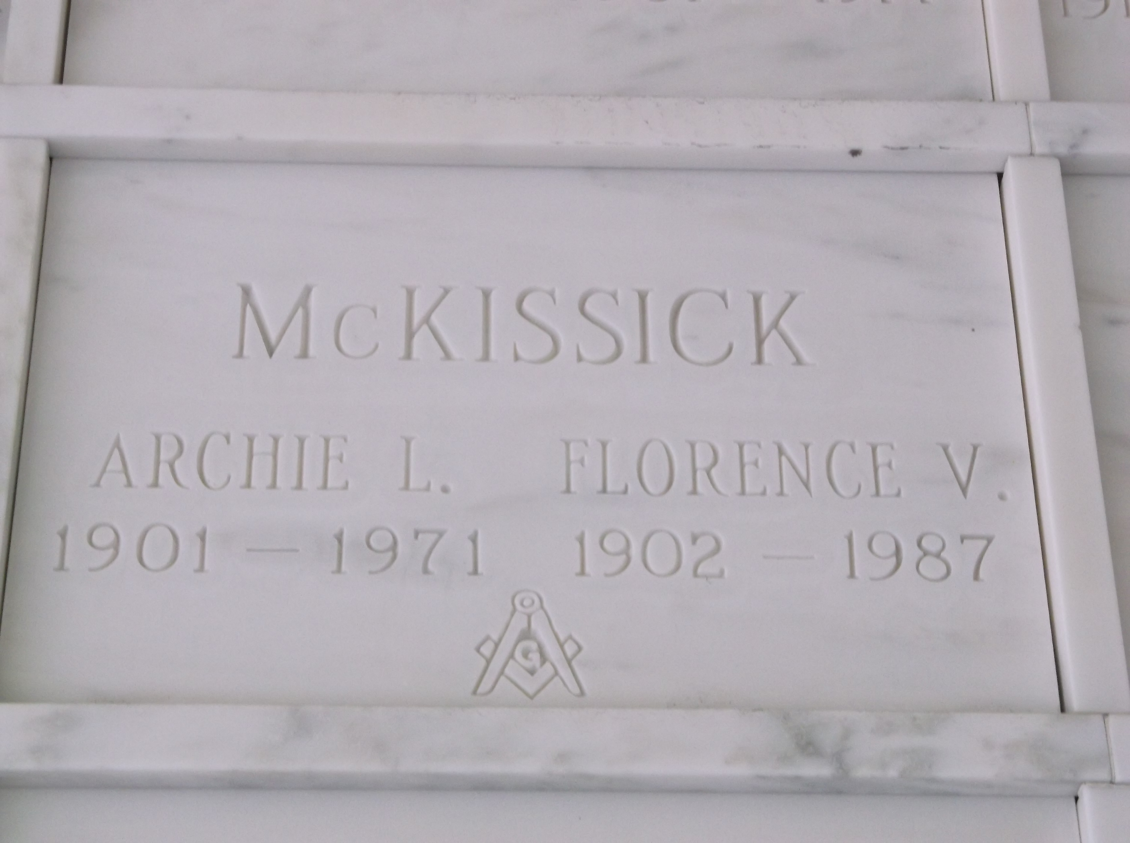 Archie L McKissick