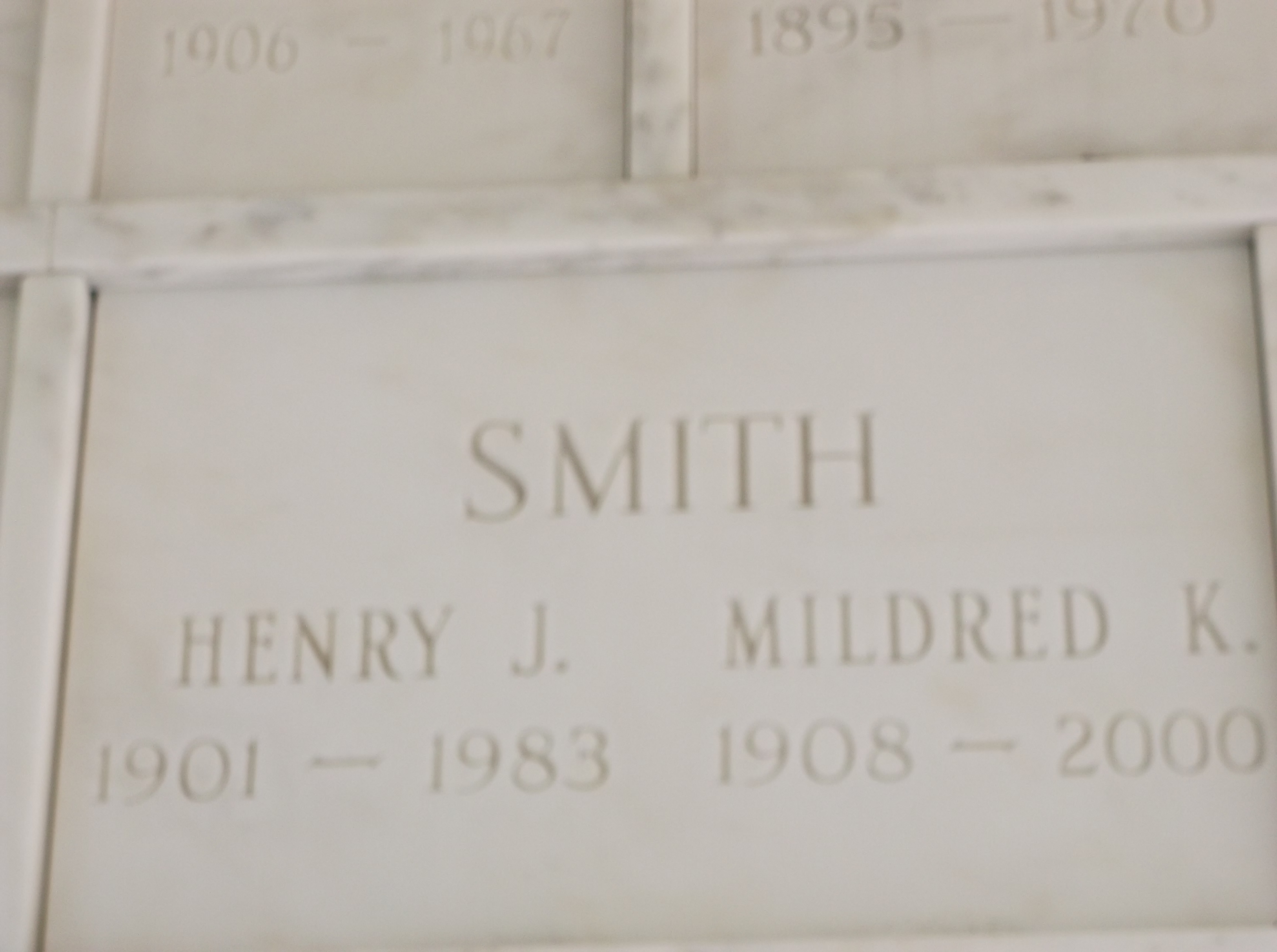 Henry J Smith