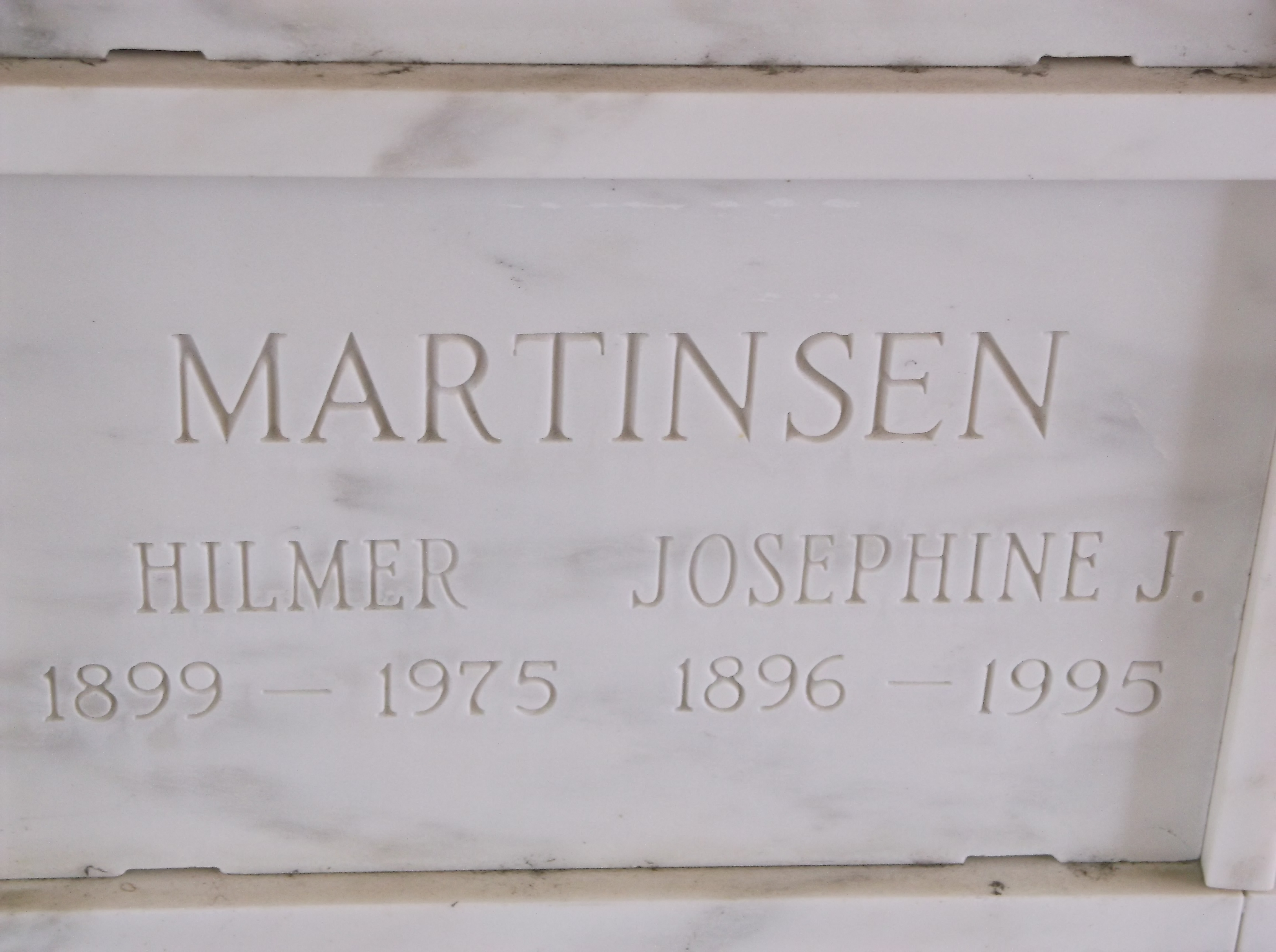 Josephine J Martinsen