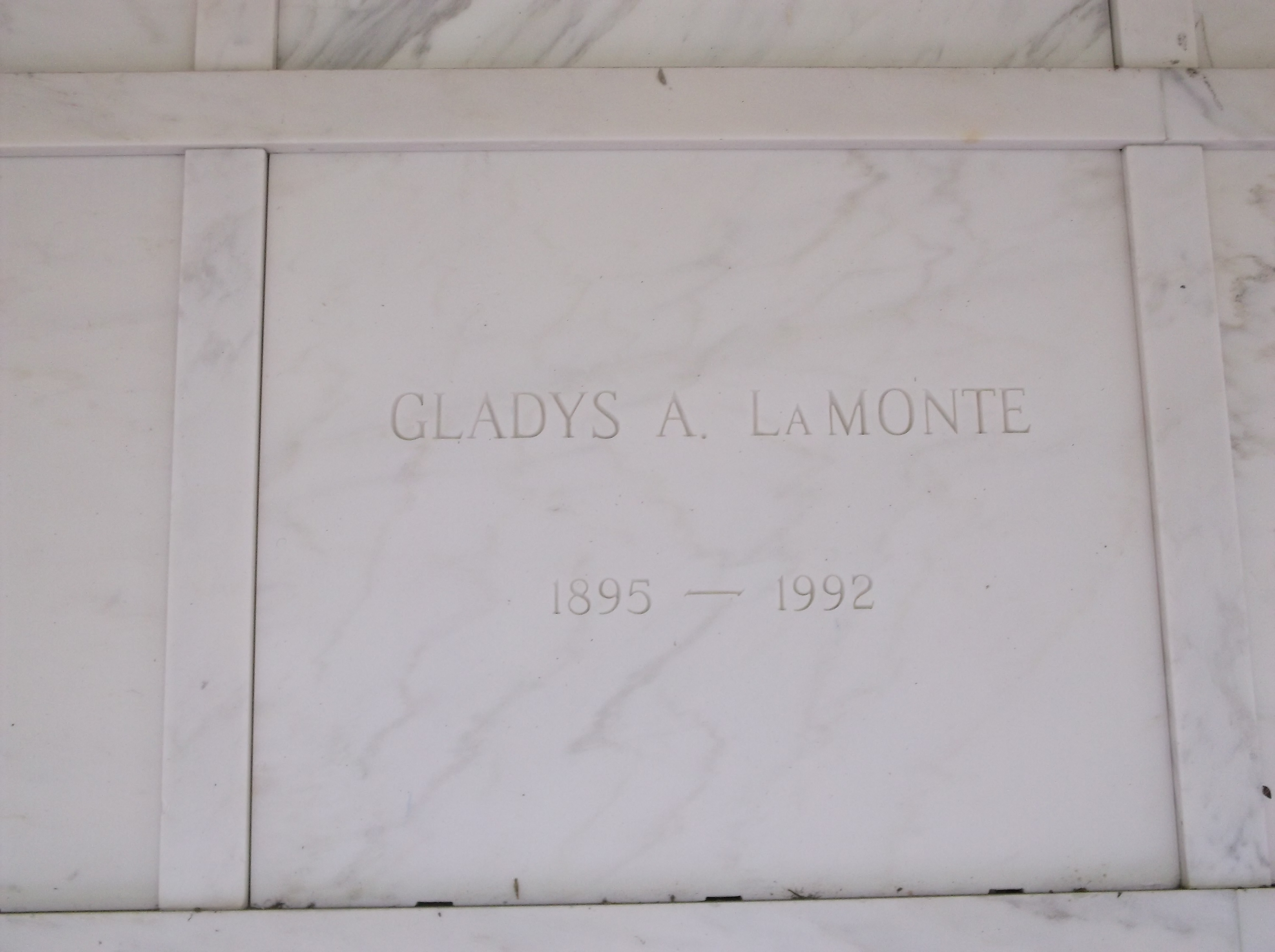 Gladys A LaMonte