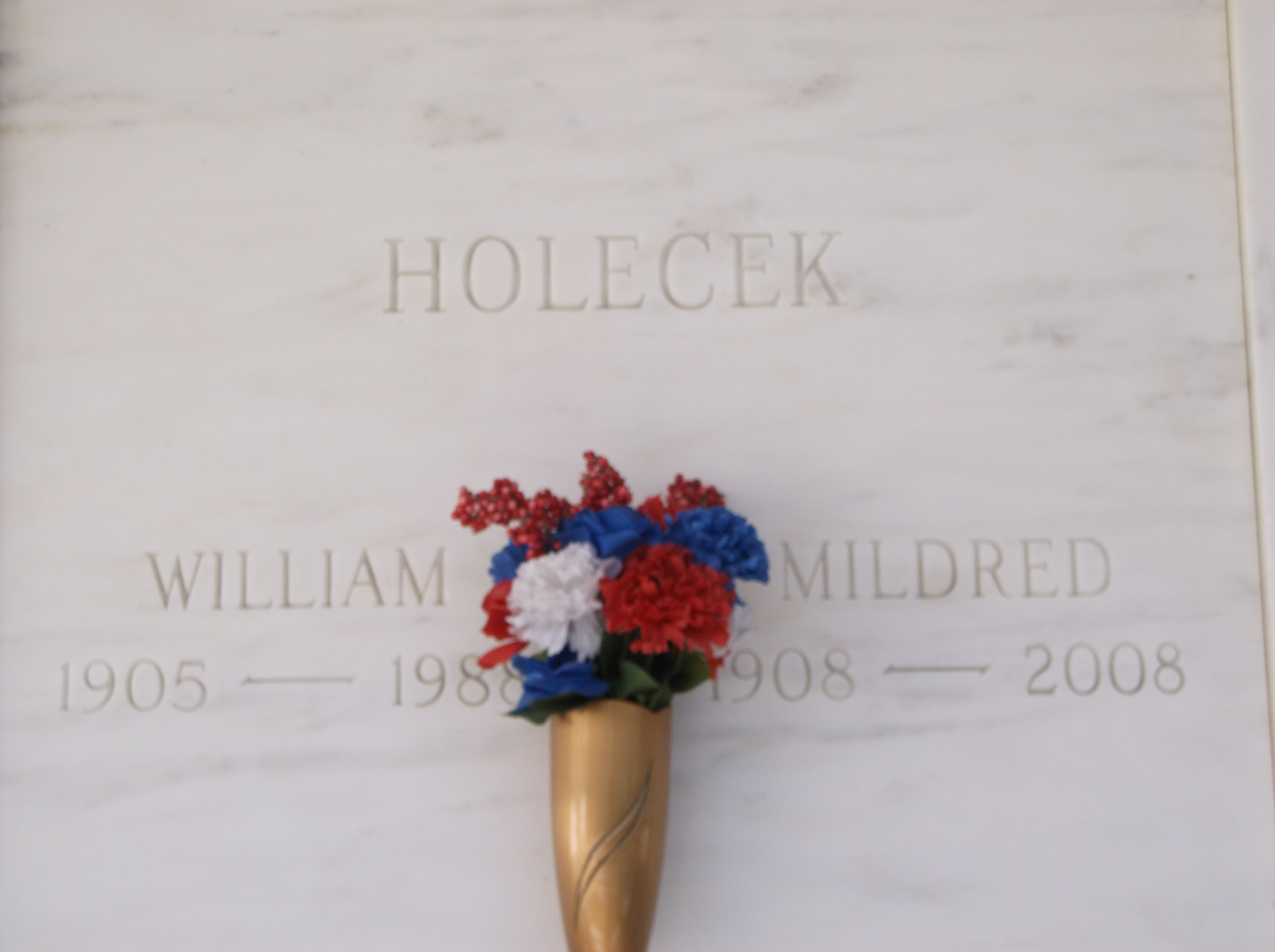 William Holecek