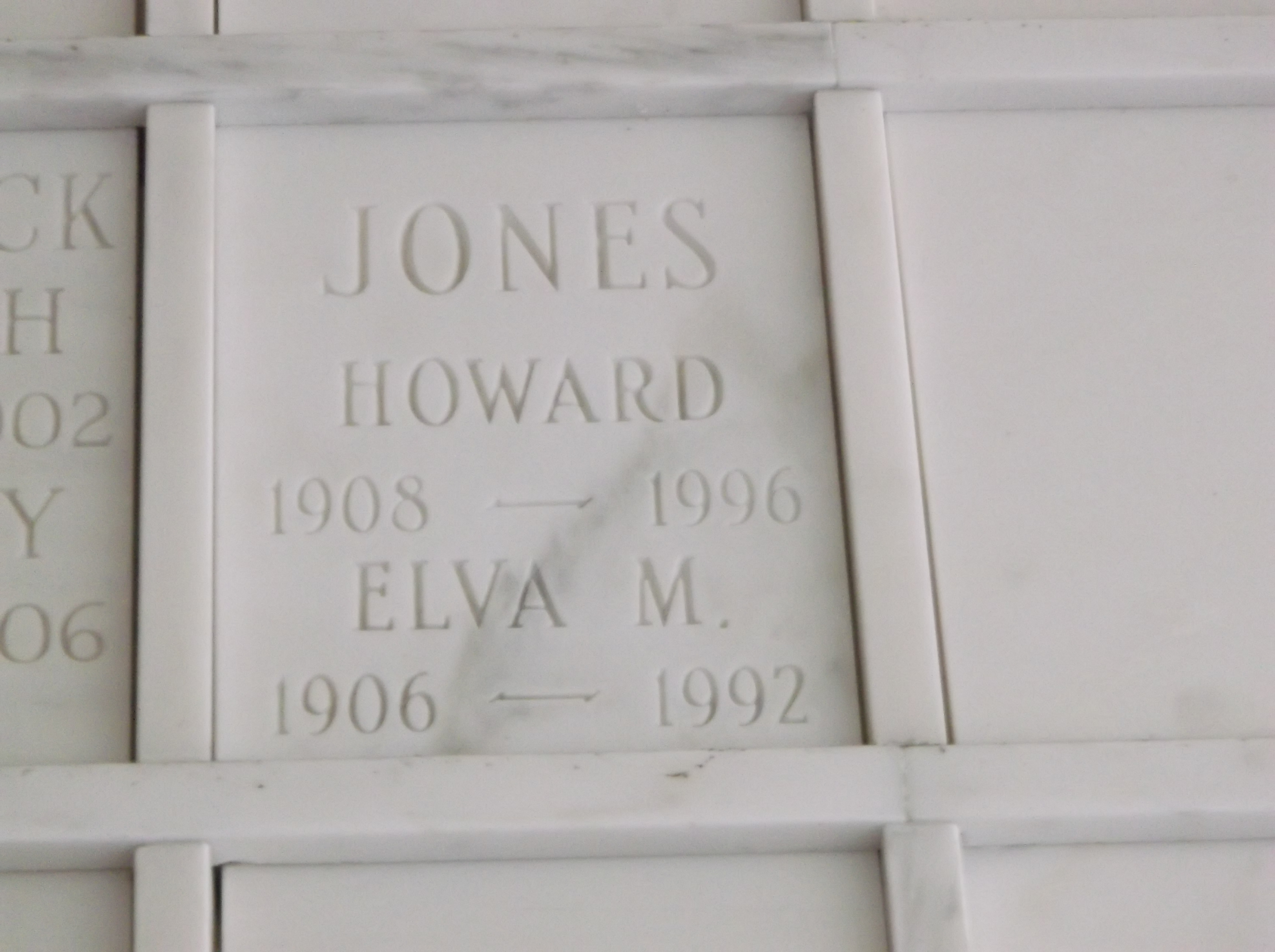 Elva M Jones