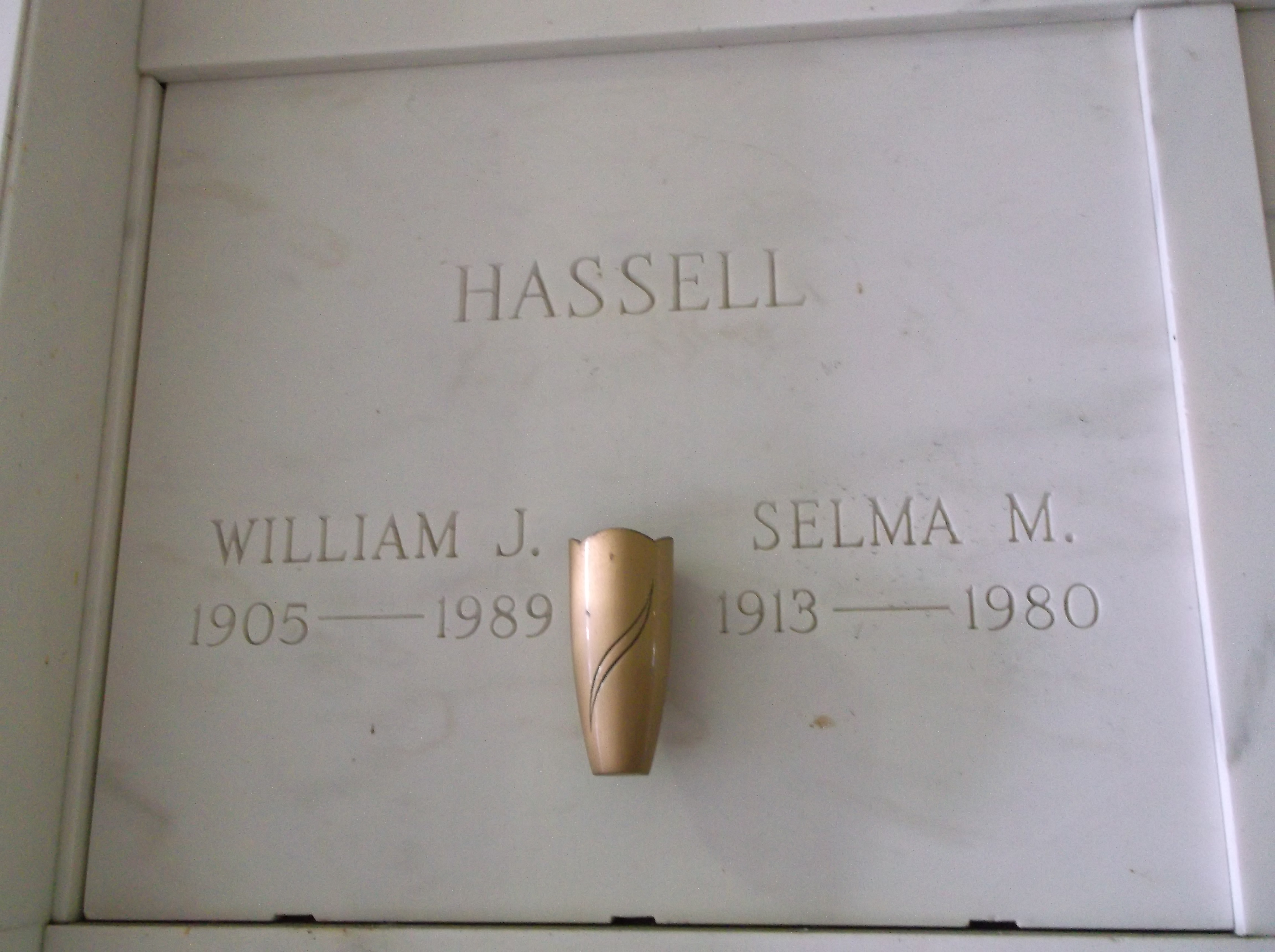 William J Hassell