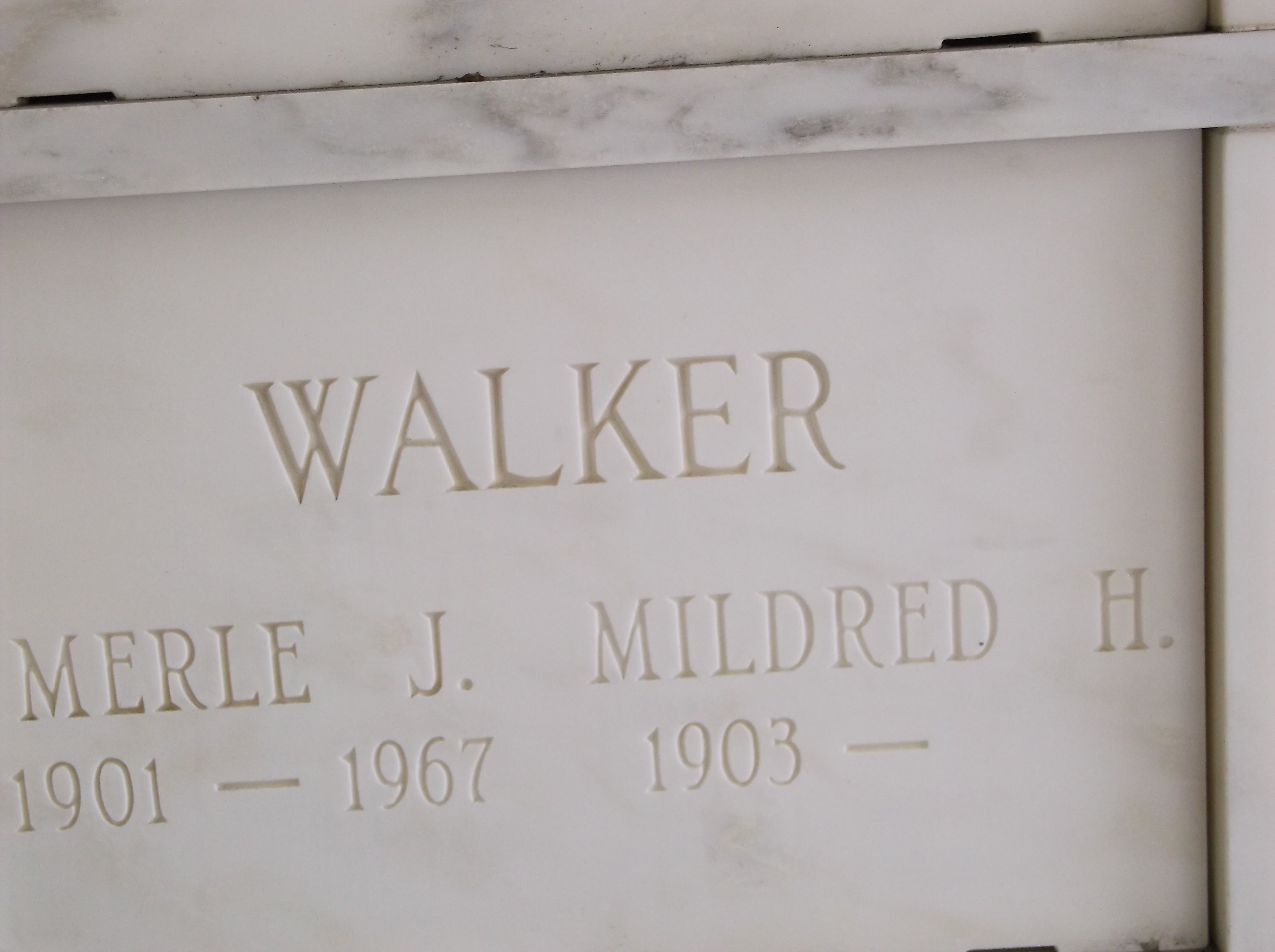 Merle J Walker