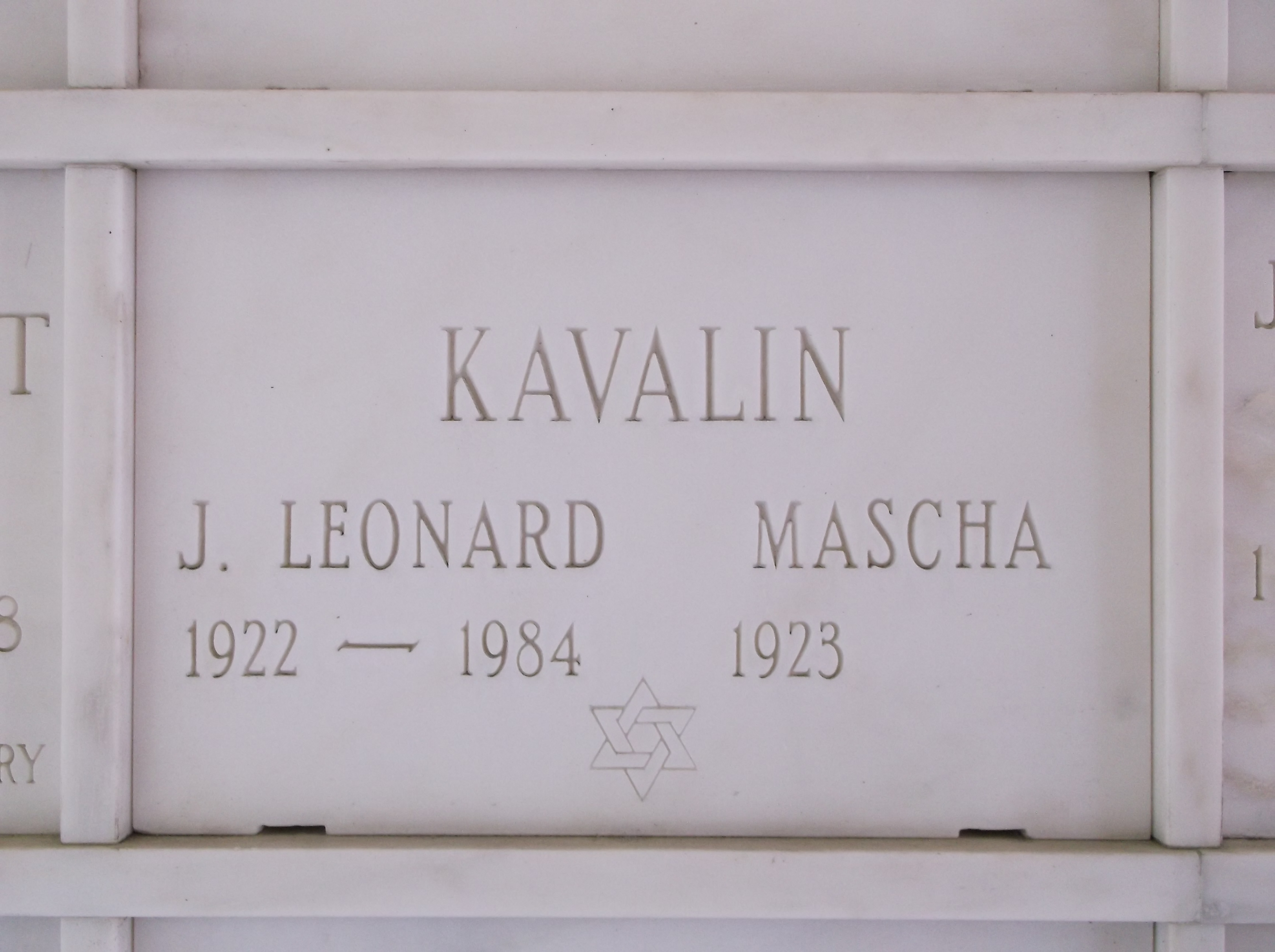Mascha Kavalin