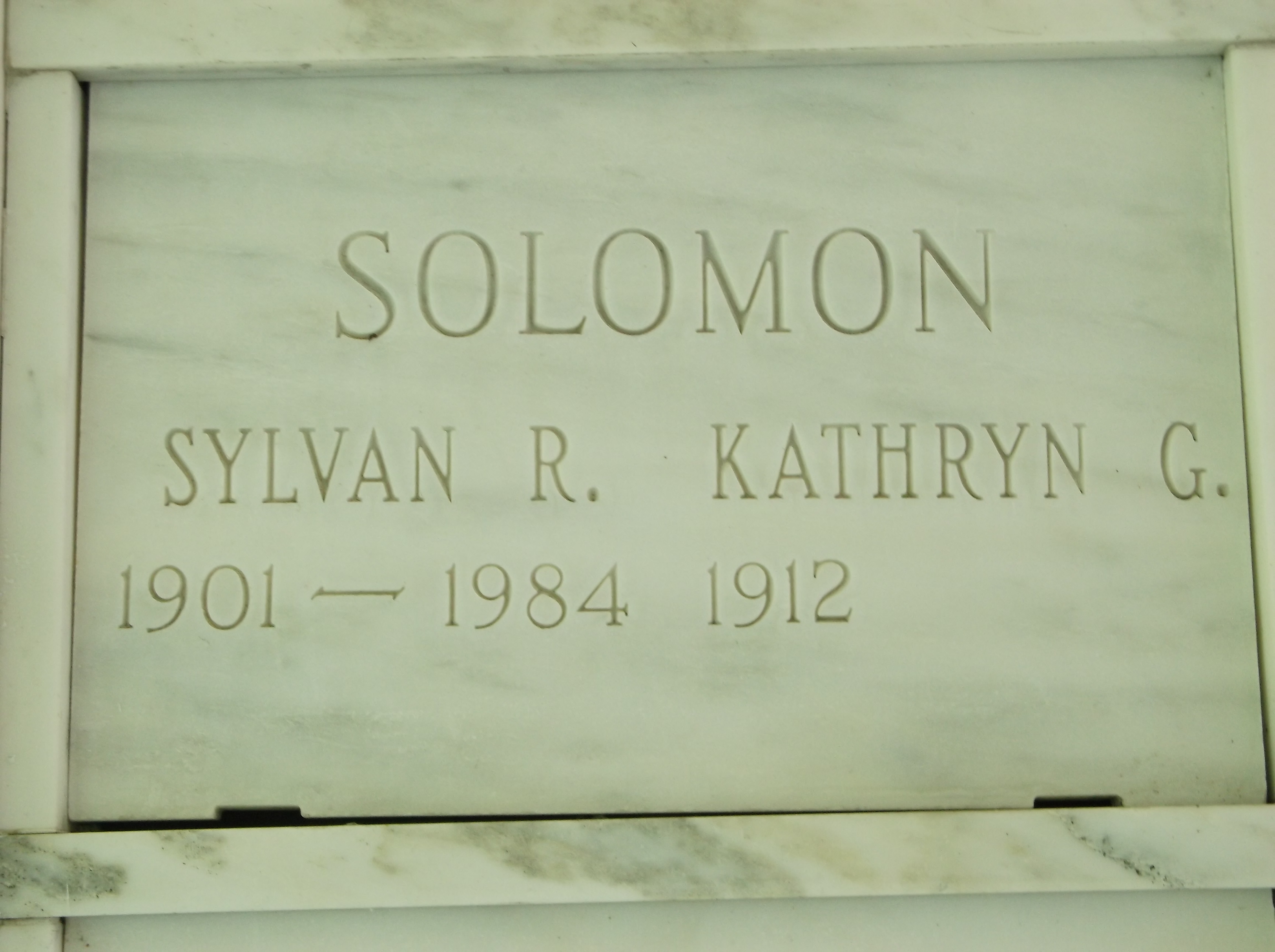 Kathryn G Solomon