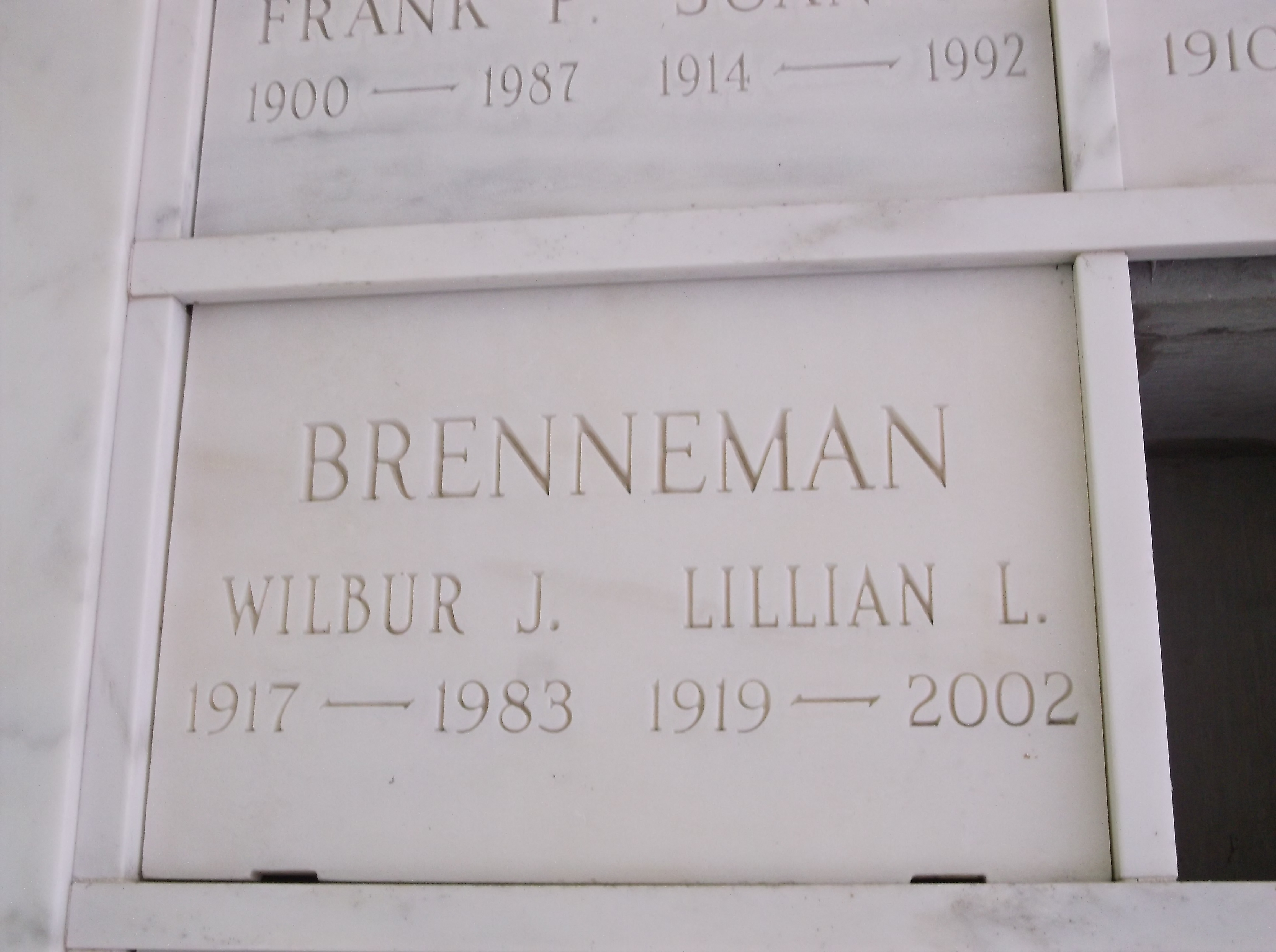 Wilbur J Brenneman