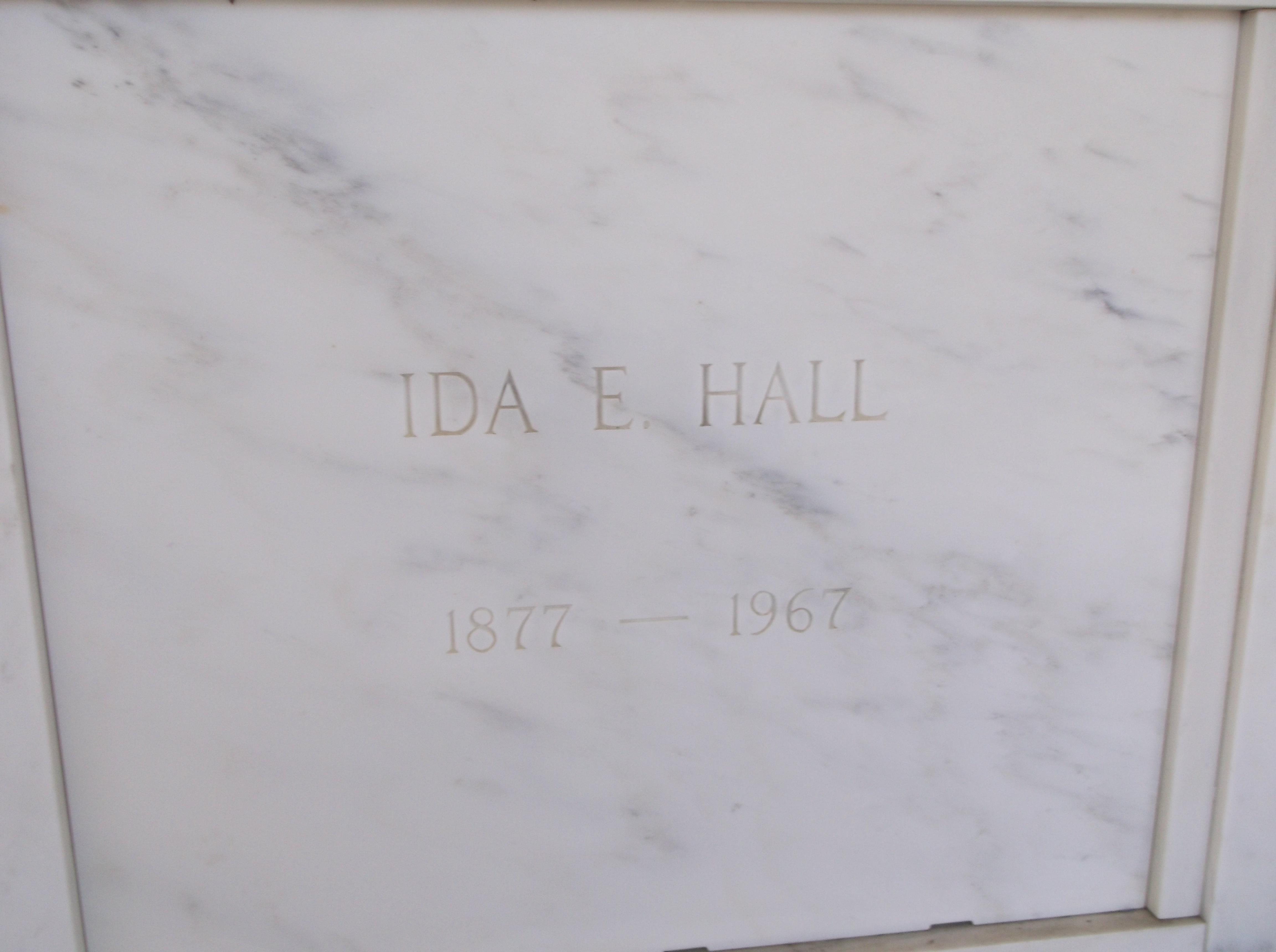 Ida E Hall