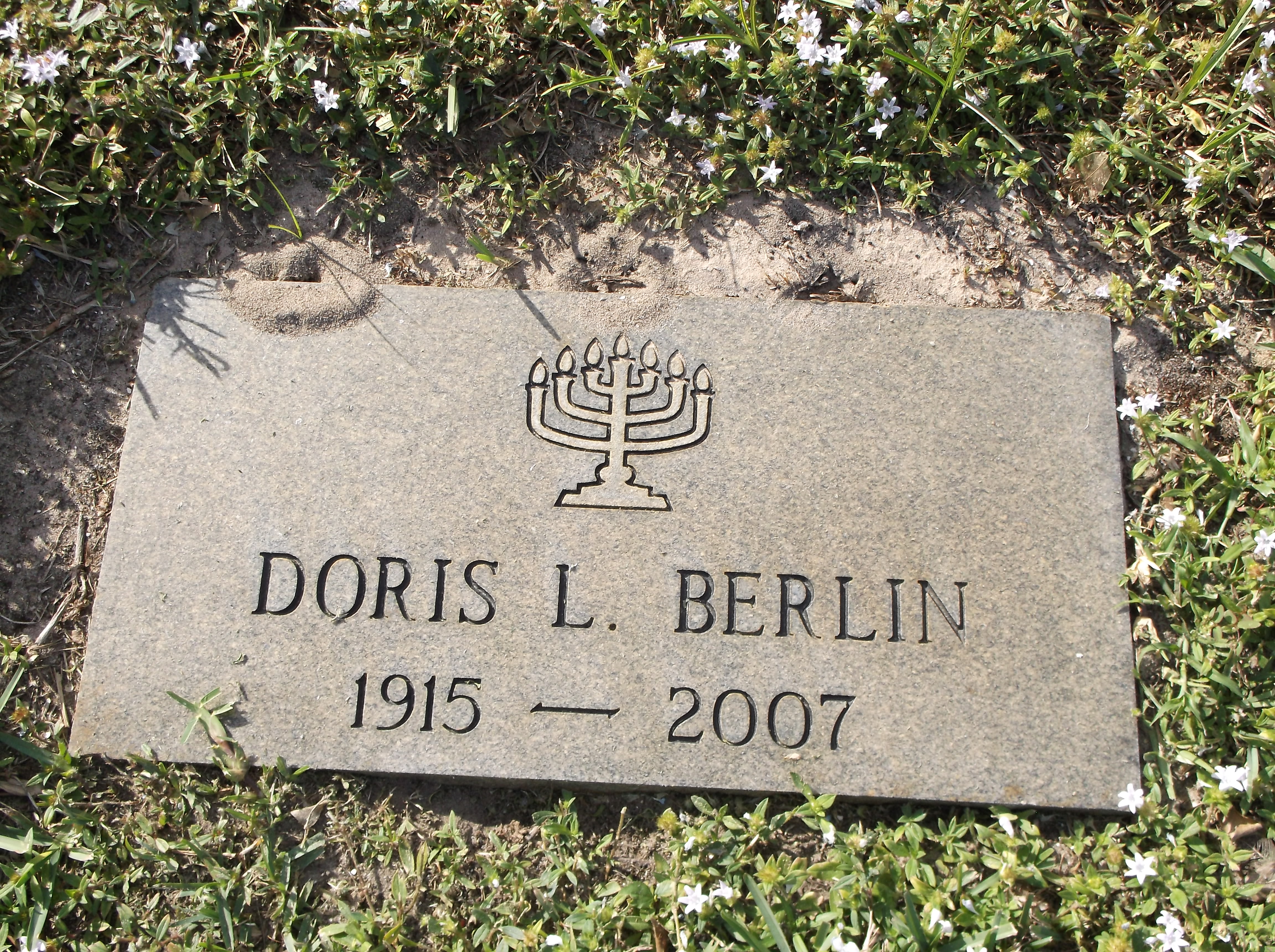Doris L Berlin
