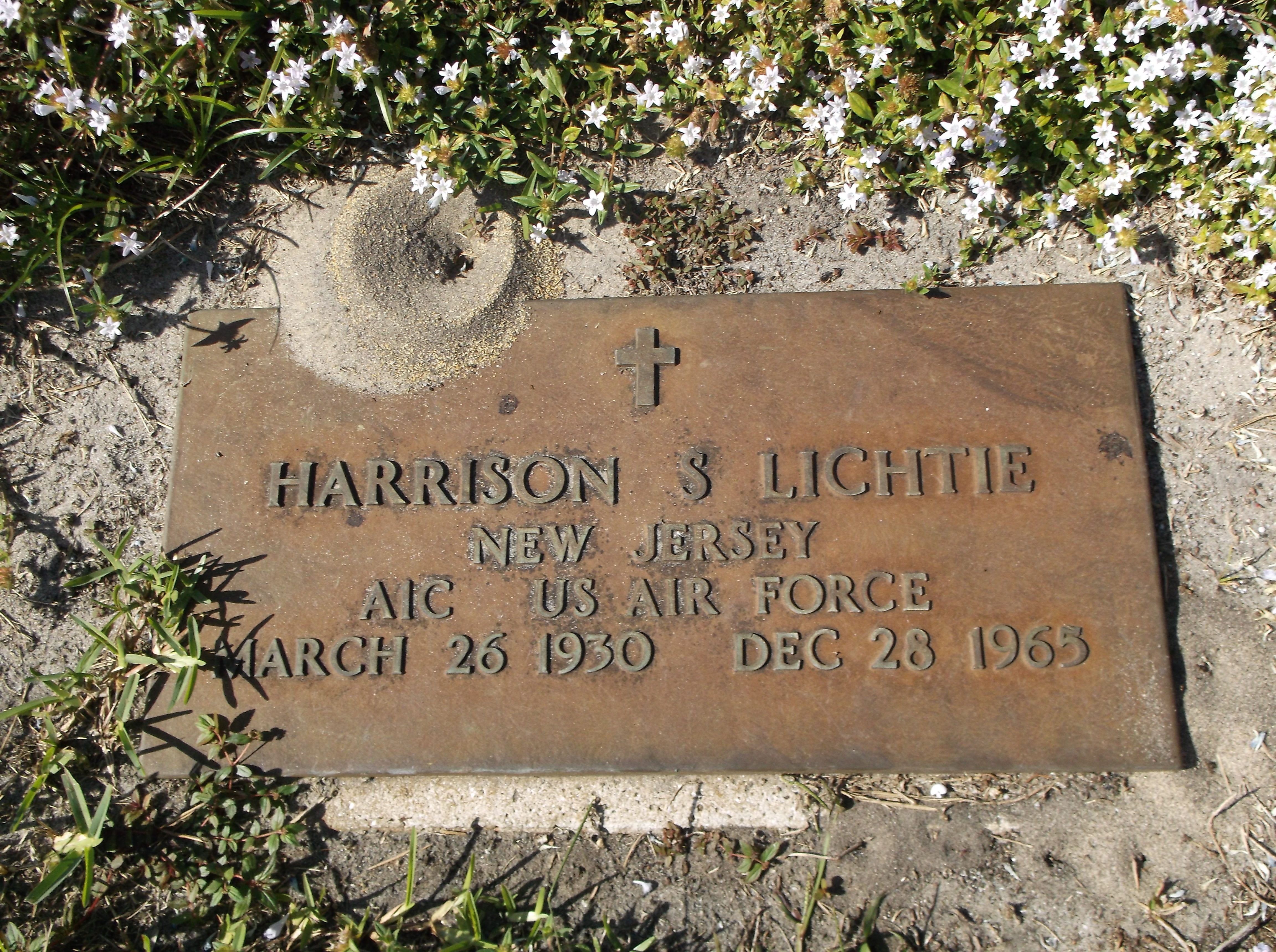 Harrison S Lichtie