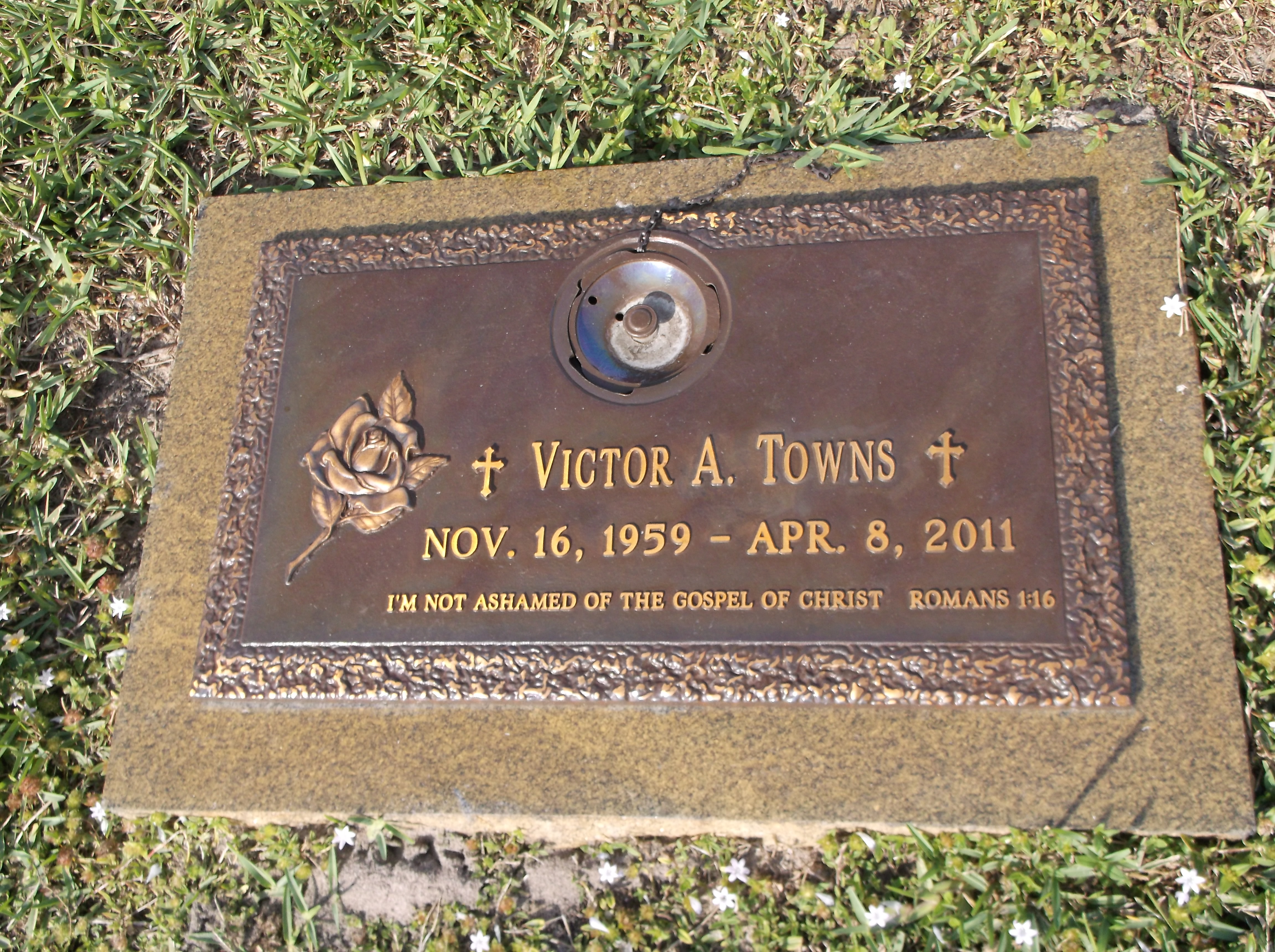 Victor A Towns