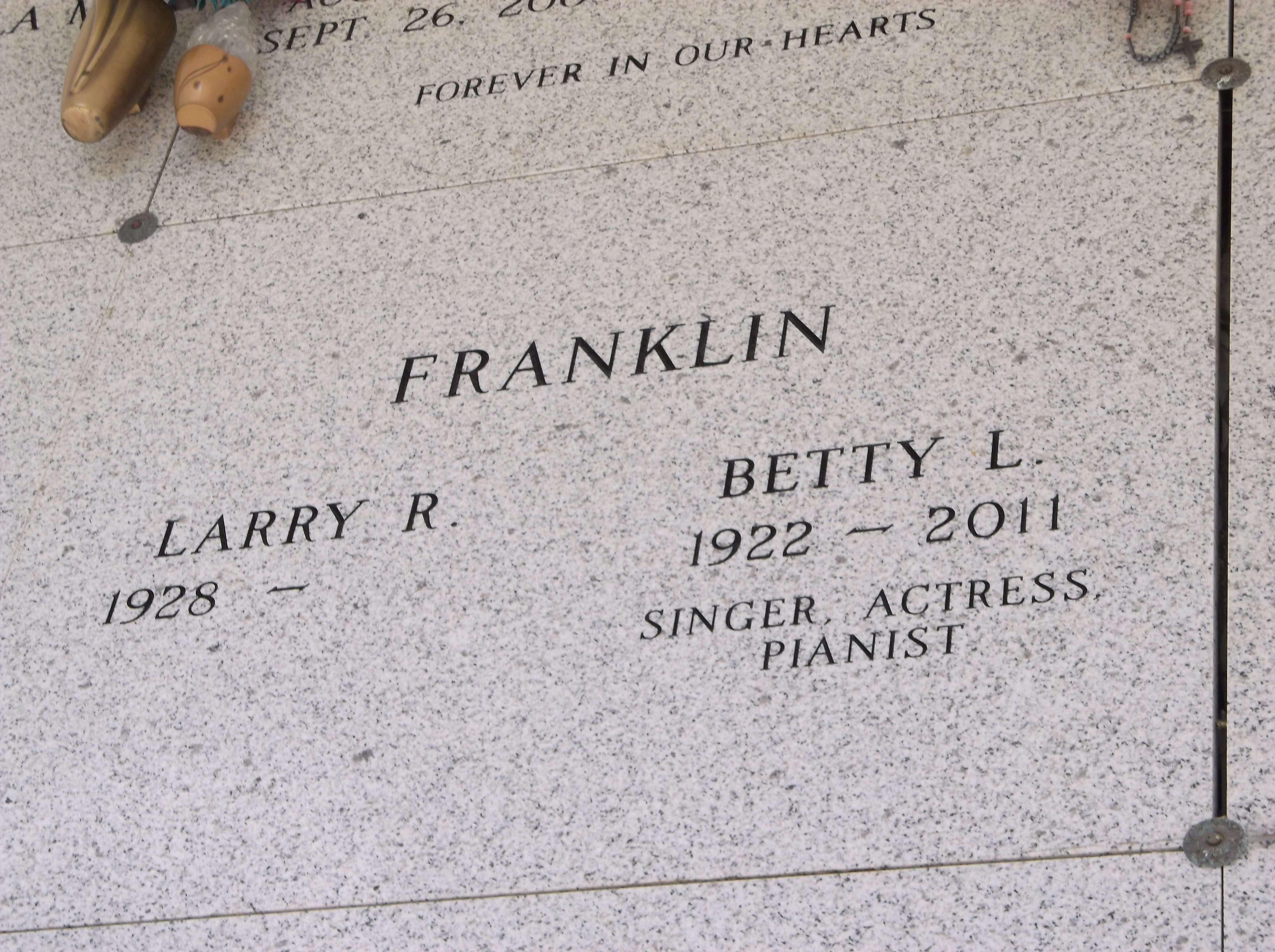 Betty L Franklin