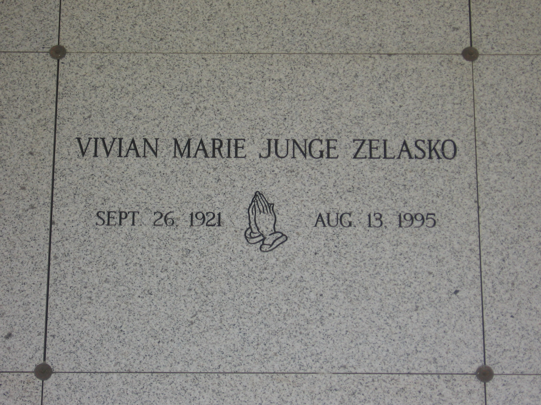 Vivian Marie Junge Zelasko
