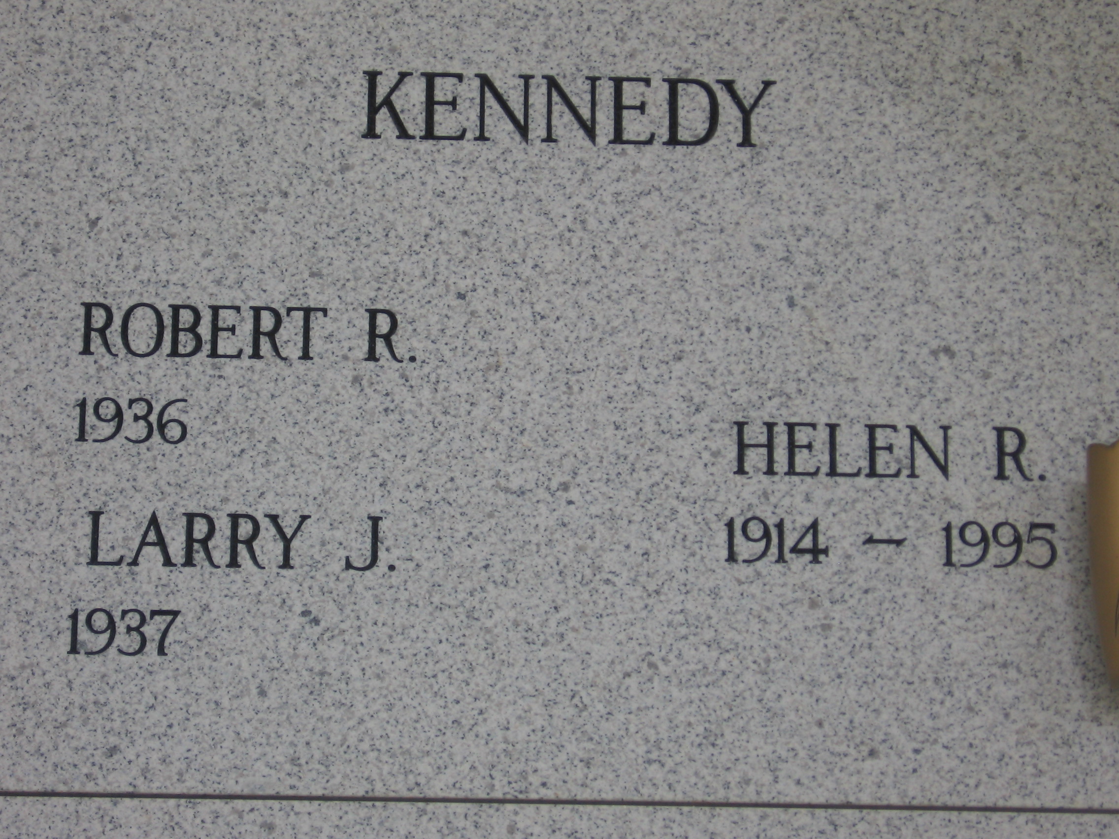 Robert R Kennedy