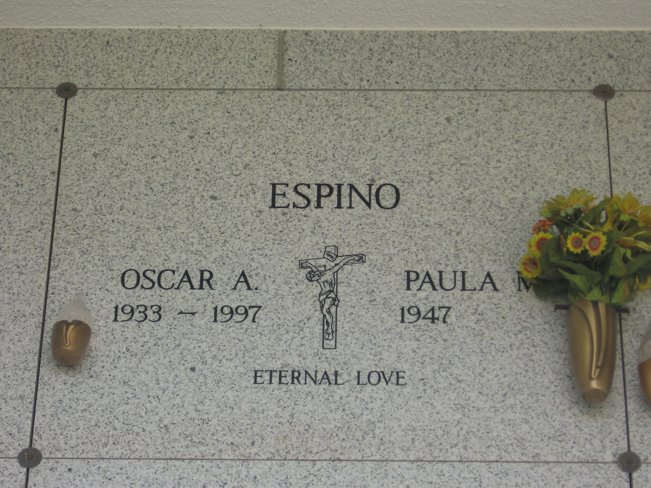 Oscar A Espino
