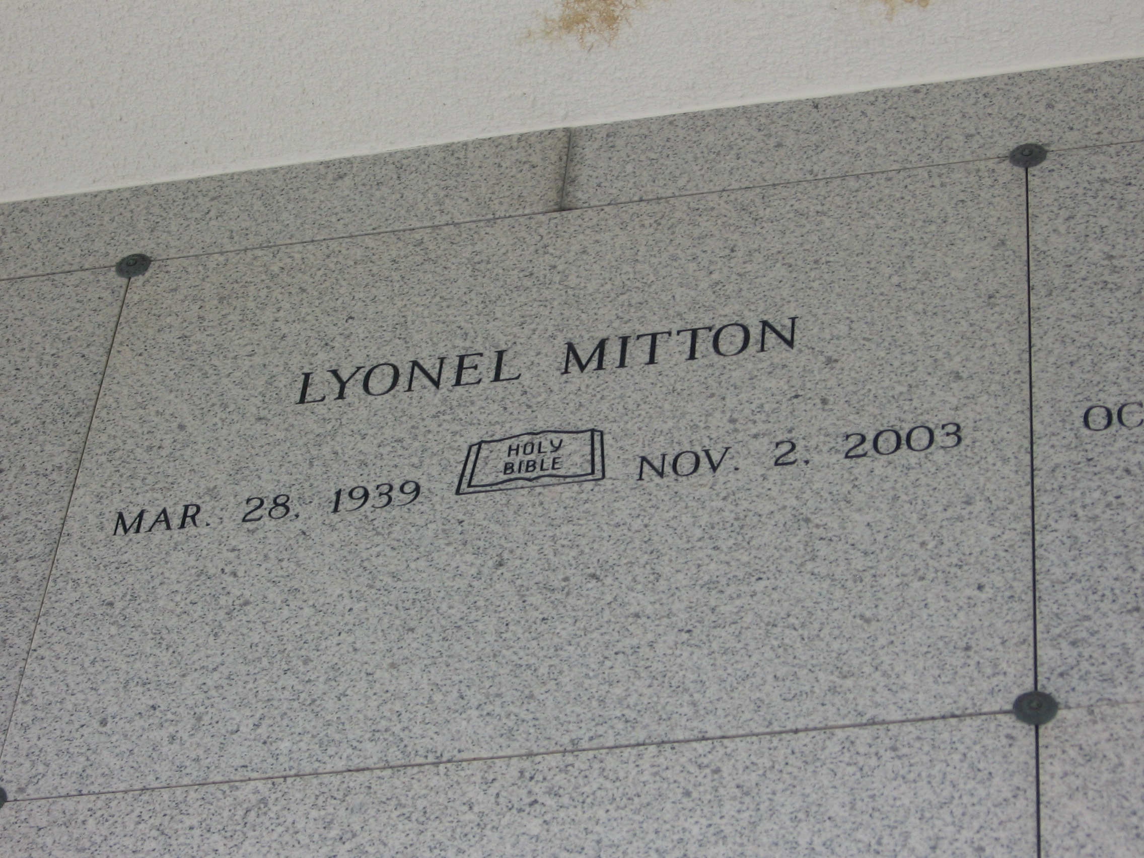 Lyonel Mitton