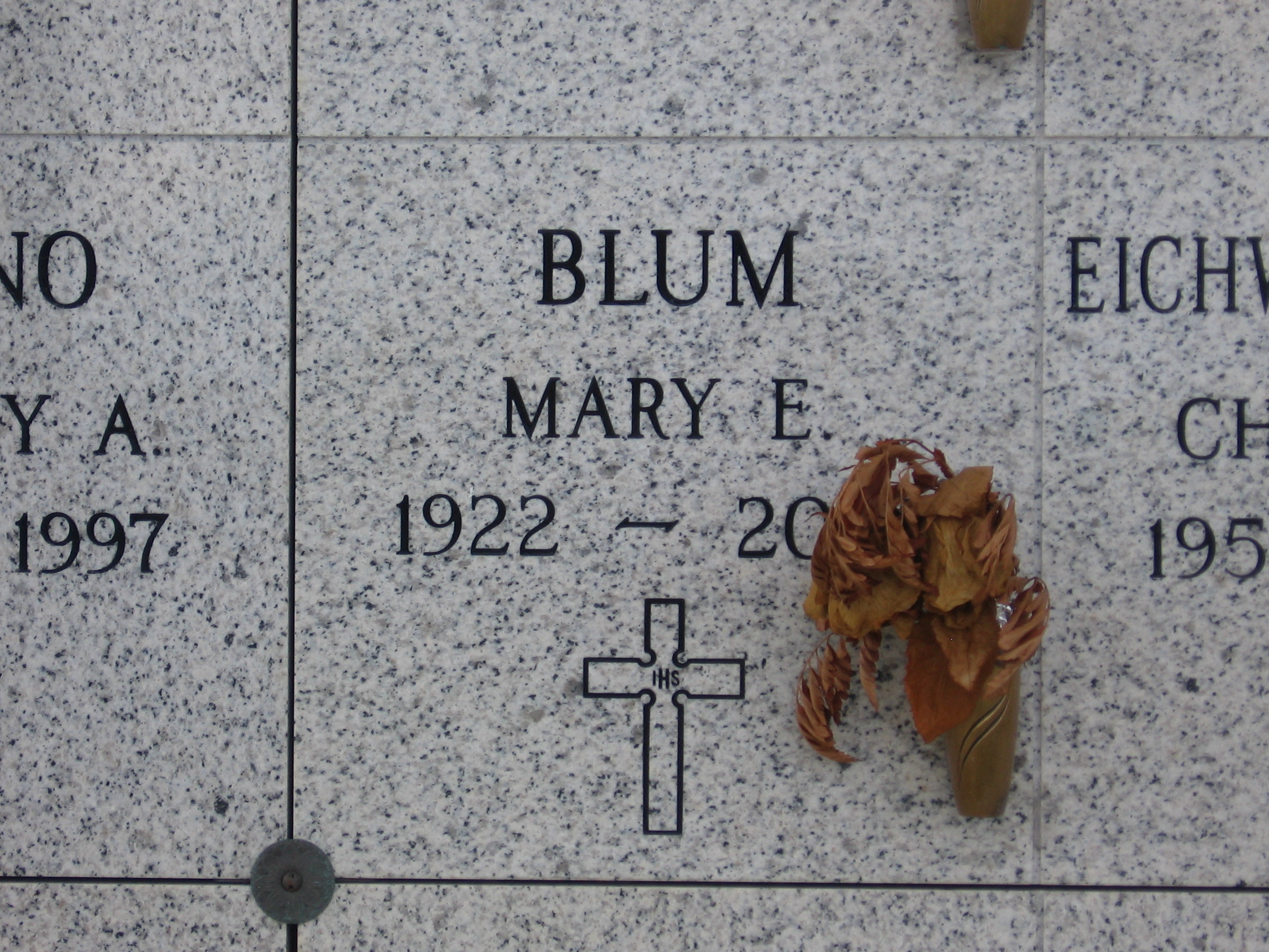 Mary E Blum
