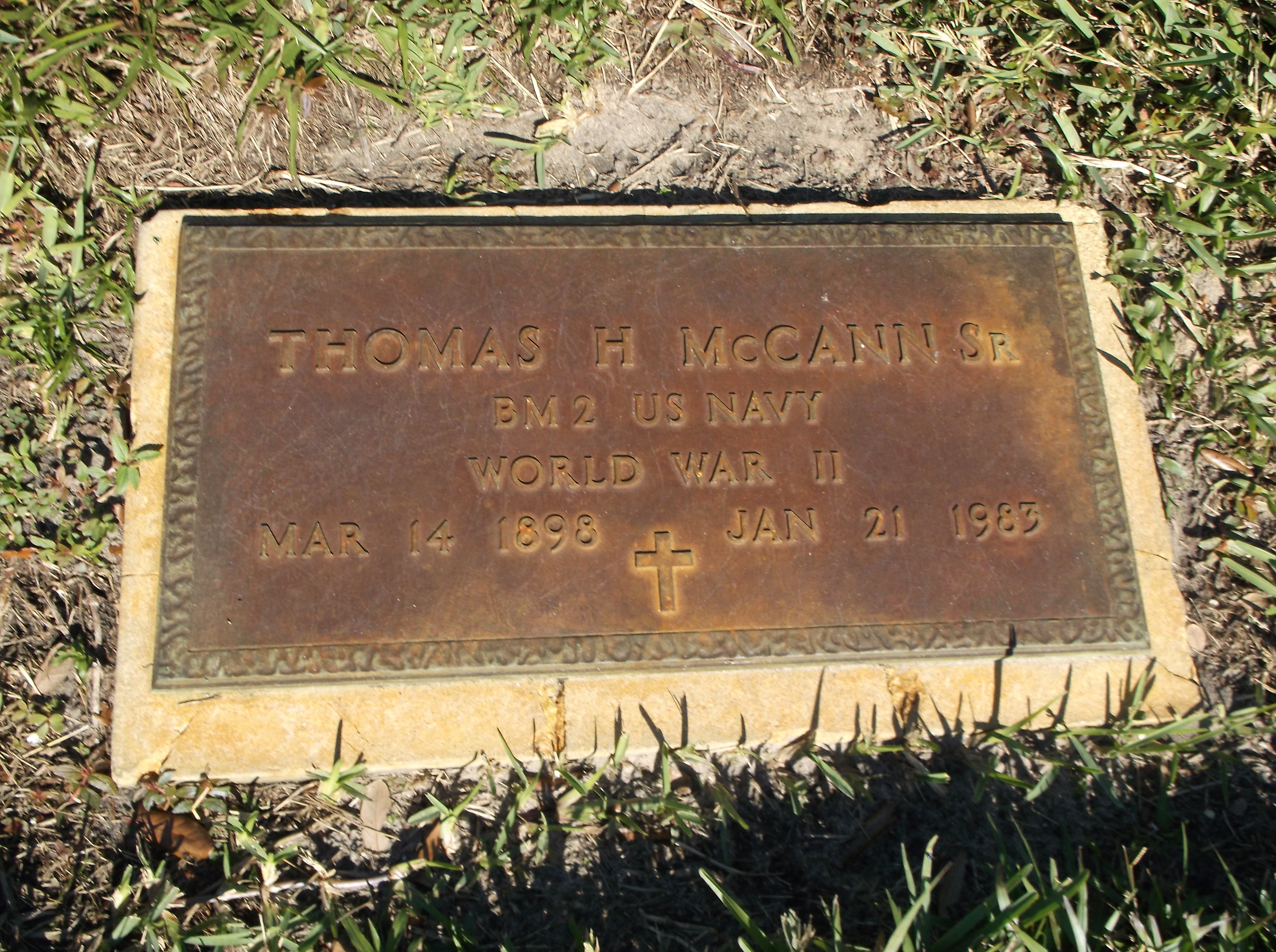 Thomas H McCann, Sr
