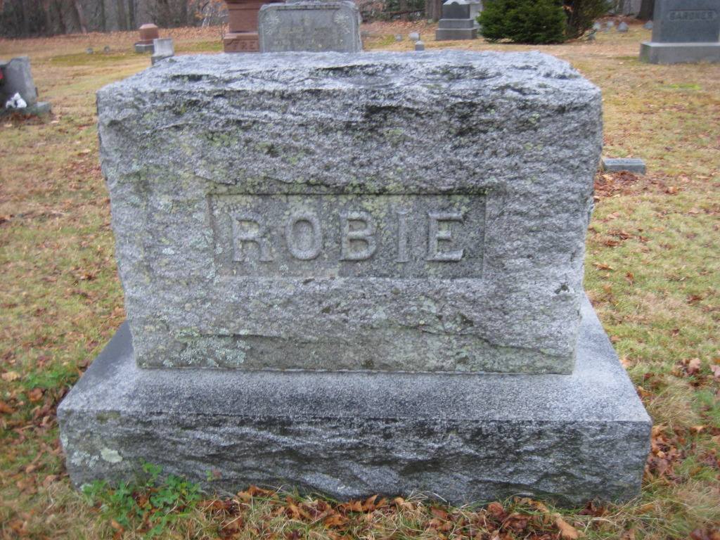 Lizzie M Robie