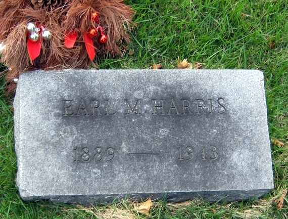 Earl M Harris