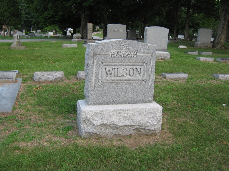 Warren V Wilson