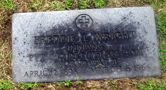 Freddie L Wright