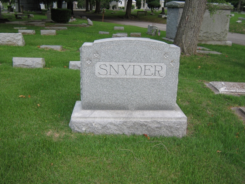 Denzel D Snyder