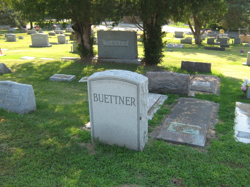 Amelia M Buettner