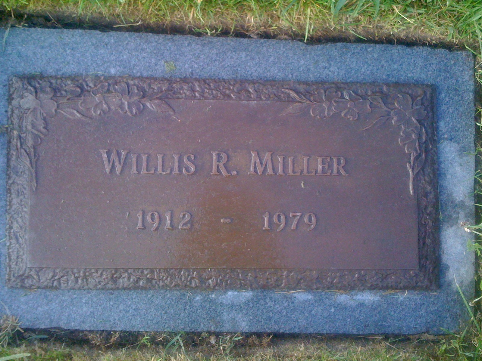 Willis R Miller