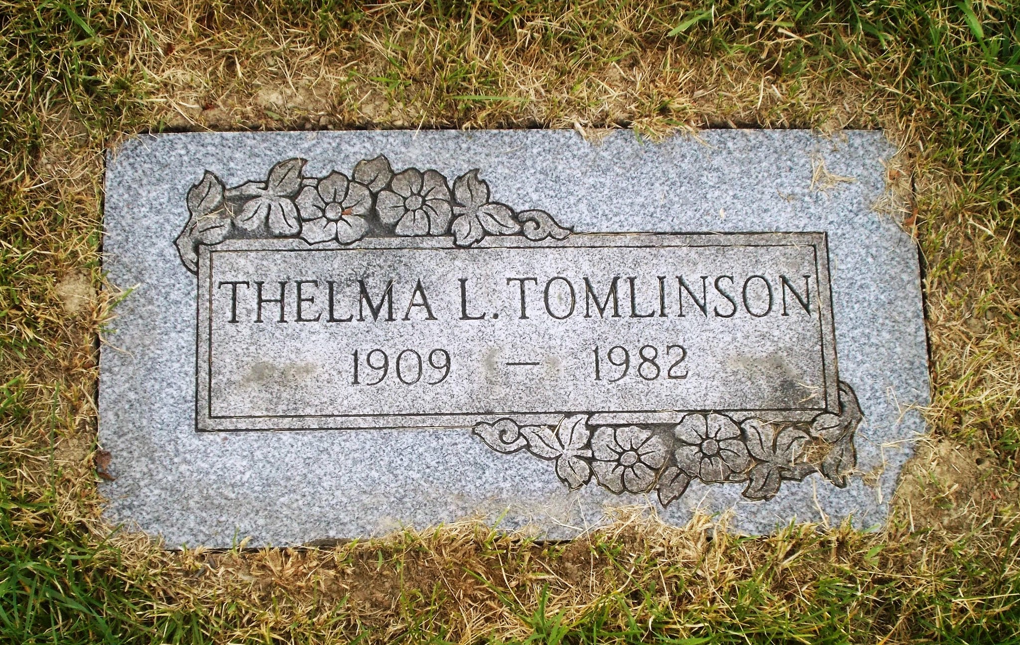 Thelma L Tomlinson
