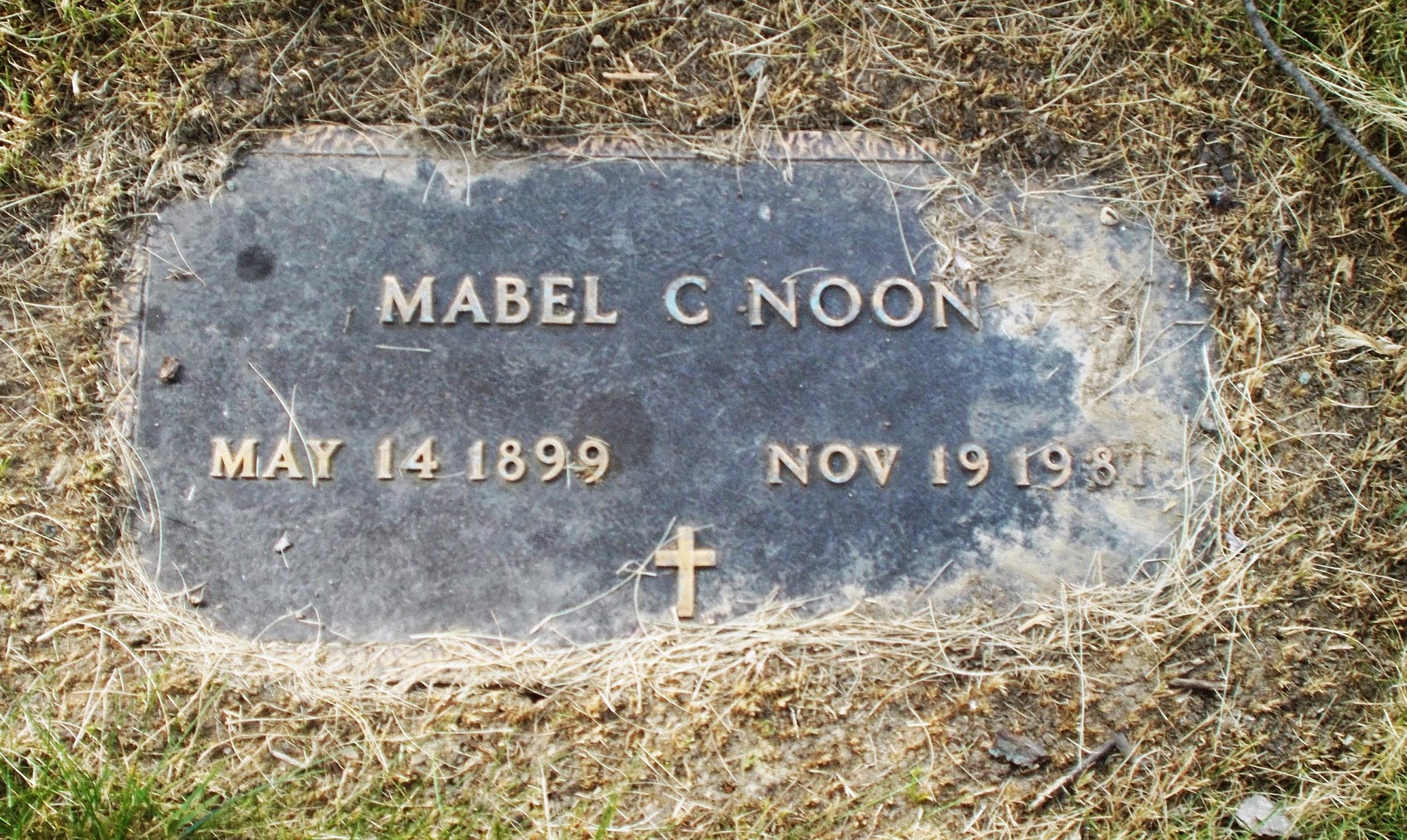 Mabel C Noon