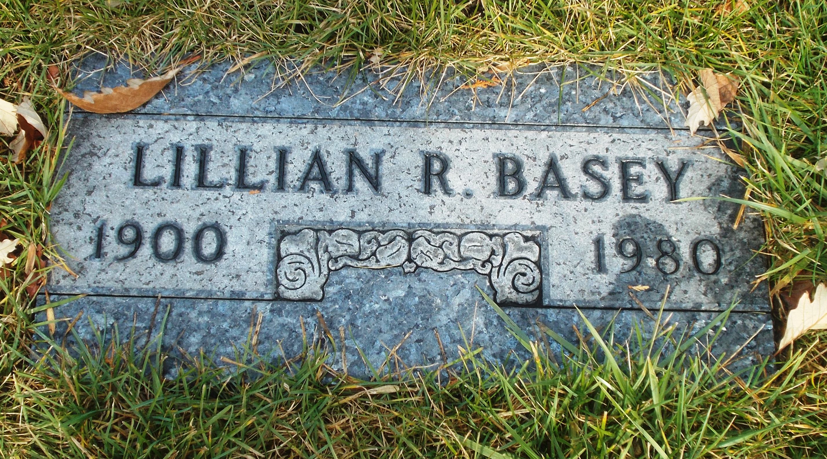 Lillian R Basey