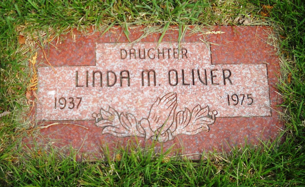 Linda M Oliver